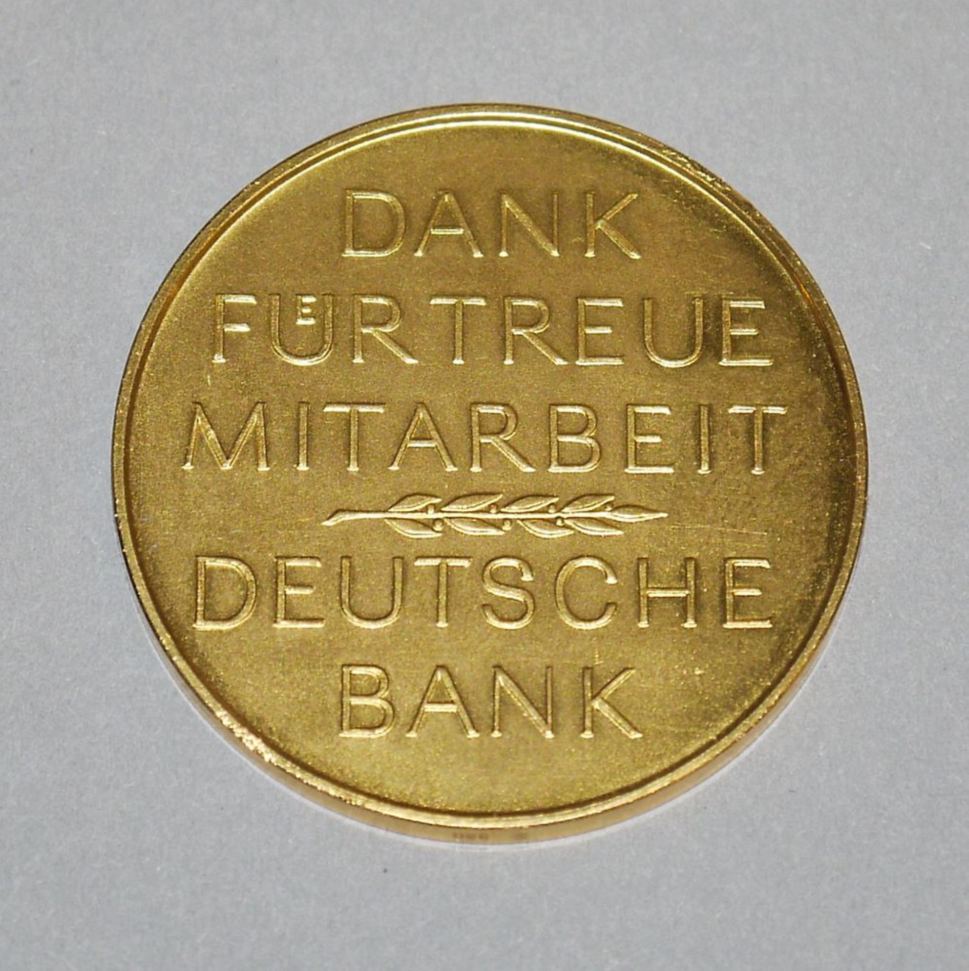 Goldmedaille "Deutsche Bank". 980/000 GG, 50,2 g - Image 3 of 3