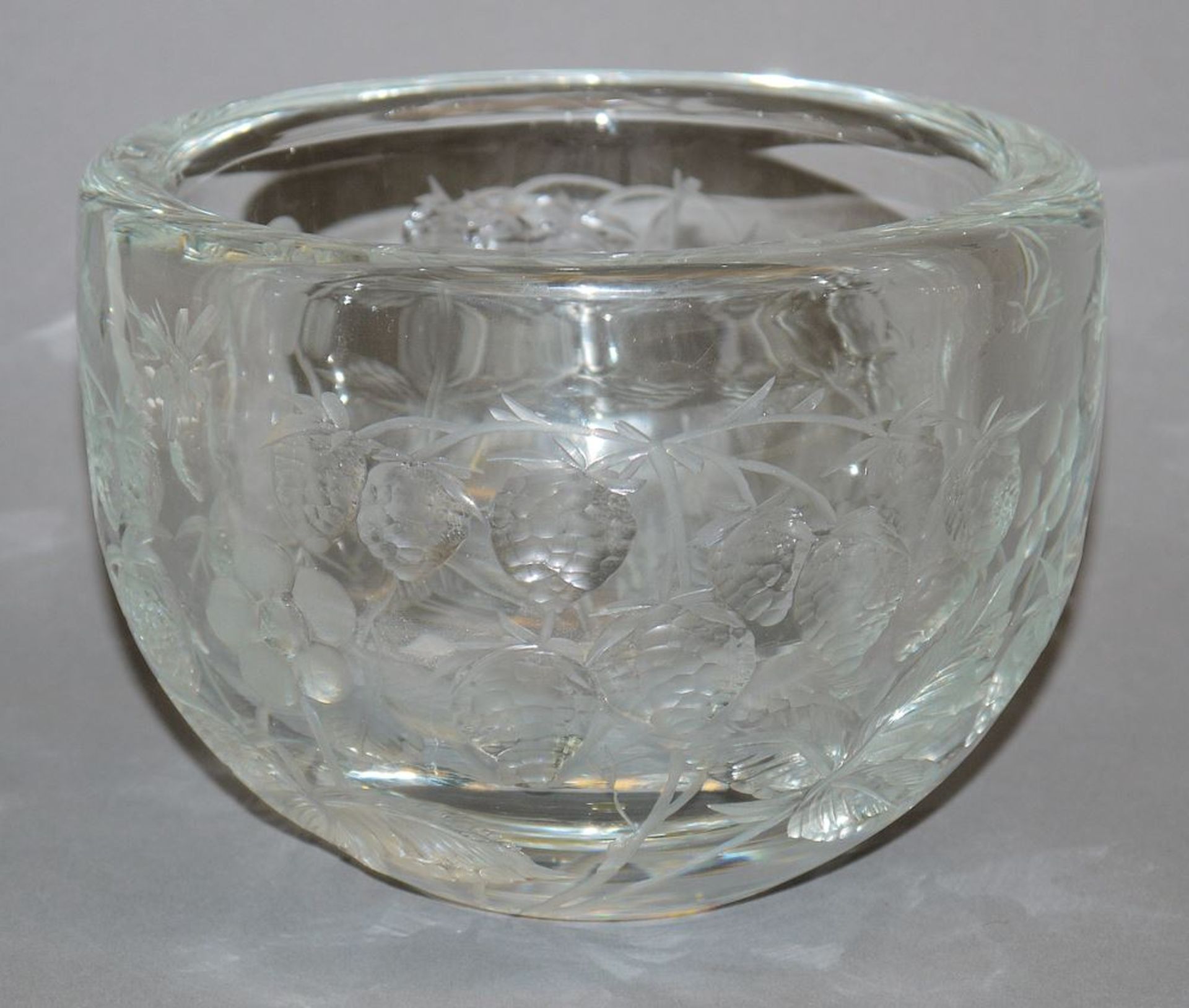 Zwei Kristallglas-Vasen von Moser, Karlsbad - Image 2 of 3