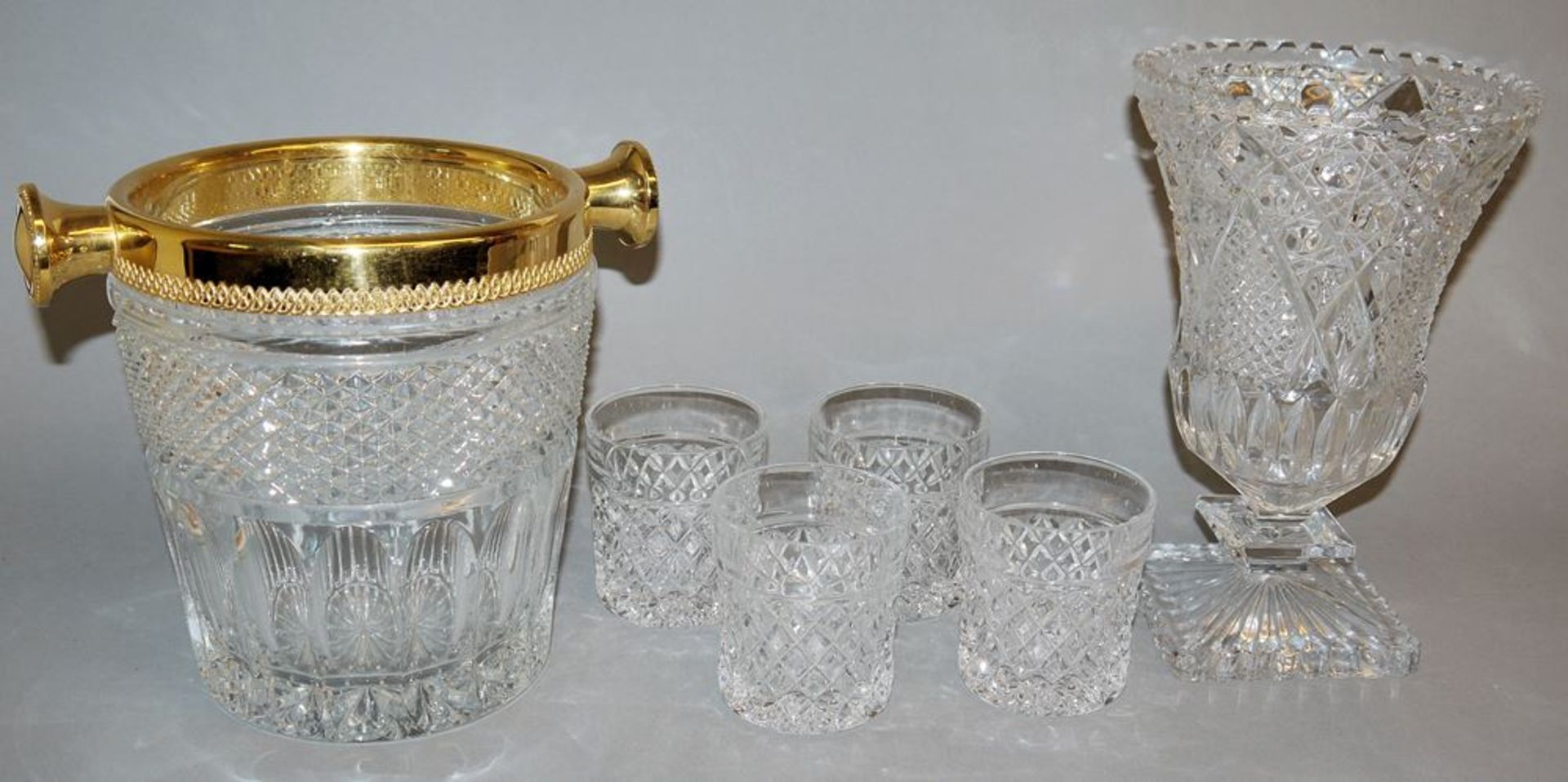 Großes Konvolut Glas: Set mit 27 Gläsern, Theresienthal, 6 Weingläser, Montana, Sektkühler, 4 Whisk - Image 3 of 3