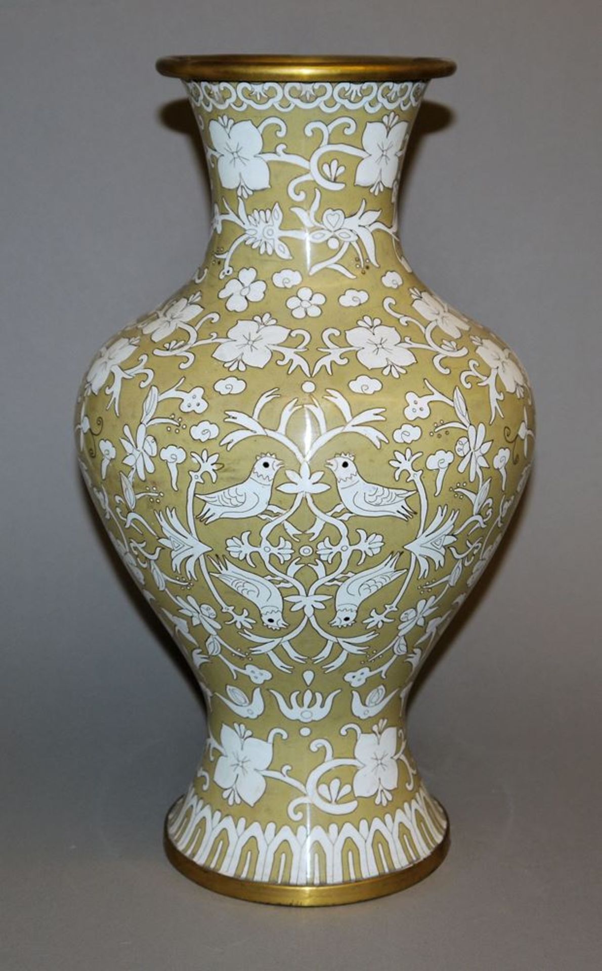 Große Cloisonné-Vase, China 1. H. 20. Jh.