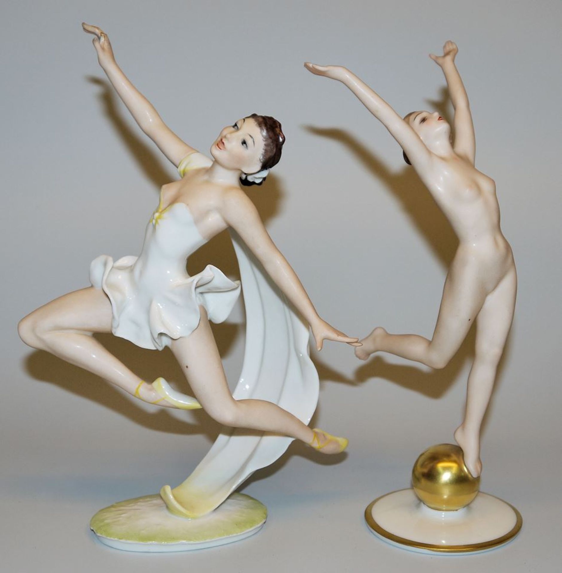 Two porcelain sculptures "Sonnenkind" & Ballett-Tänzerin, Karl Tutter and Hans Achtziger for Hutsch