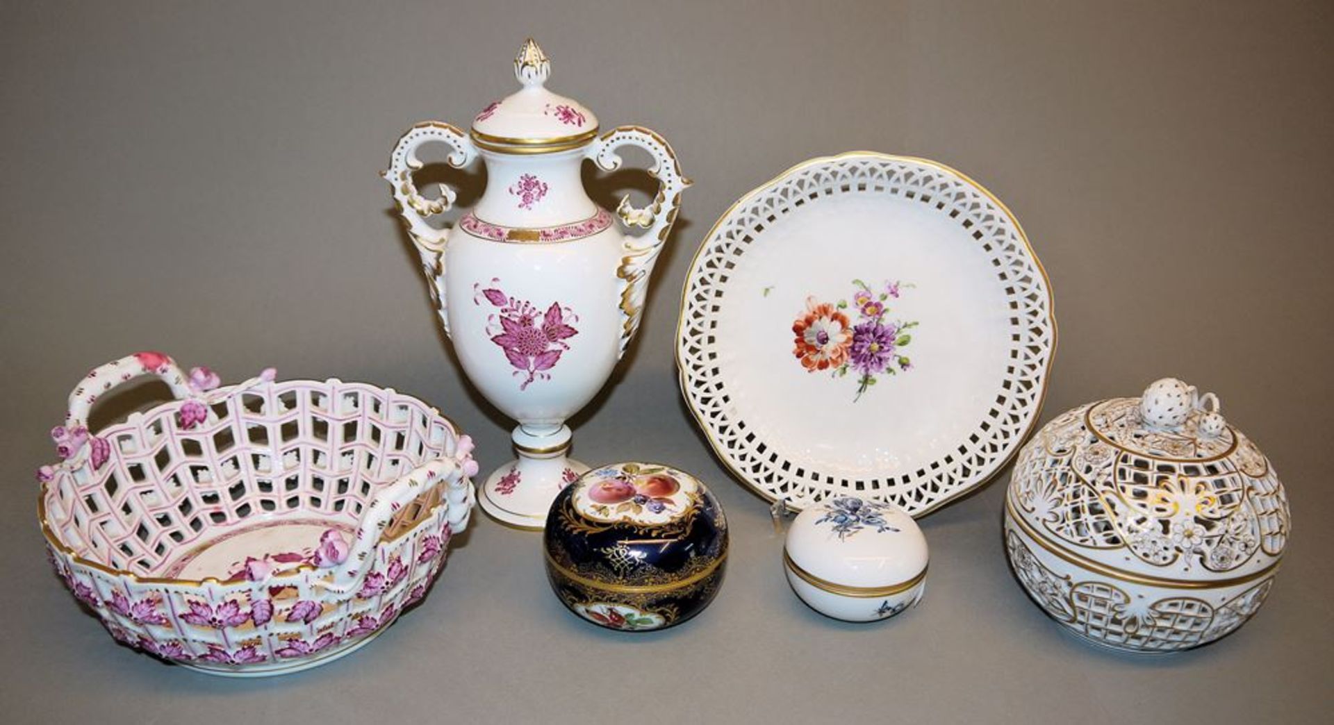 Six pieces of porcelain meißen, KPM and Herend from 1900, 1. Choice