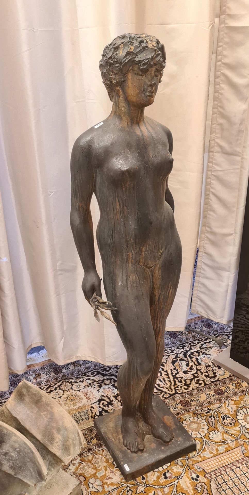 Karl-Heinz Krause, Large standing nude with laurel branch, signed bronze from 1991 - Image 8 of 9