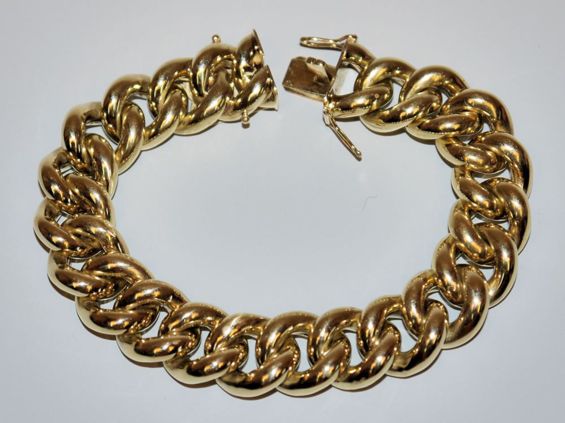 Armour bracelet, gold