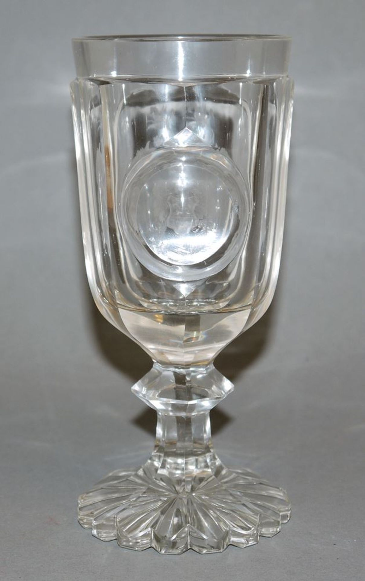 <Glass goblet with coat of arms of the von Bartholomaei, early 20th century</b> - Image 3 of 3