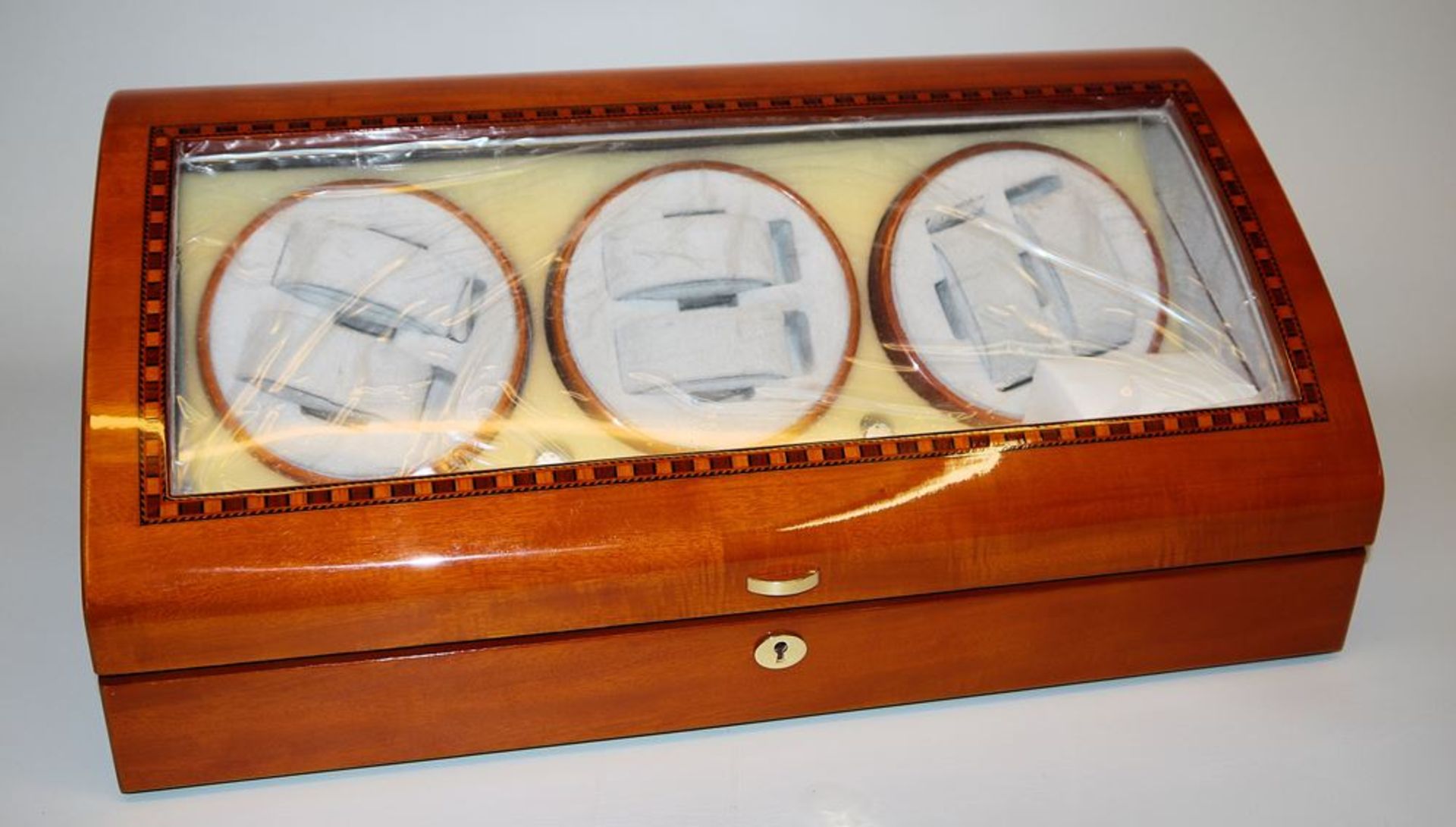 Rothenschild watch winder for 6 automatic watches, as new - Image 2 of 2