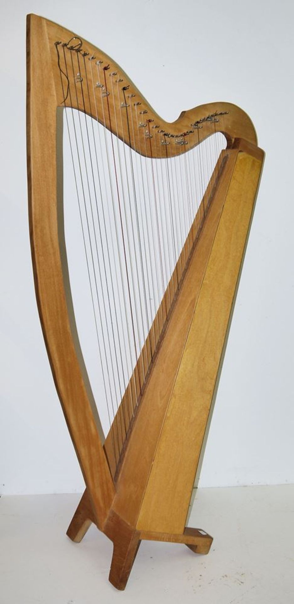 Celtic harp by Manfred Gosewinkel, Überlingen