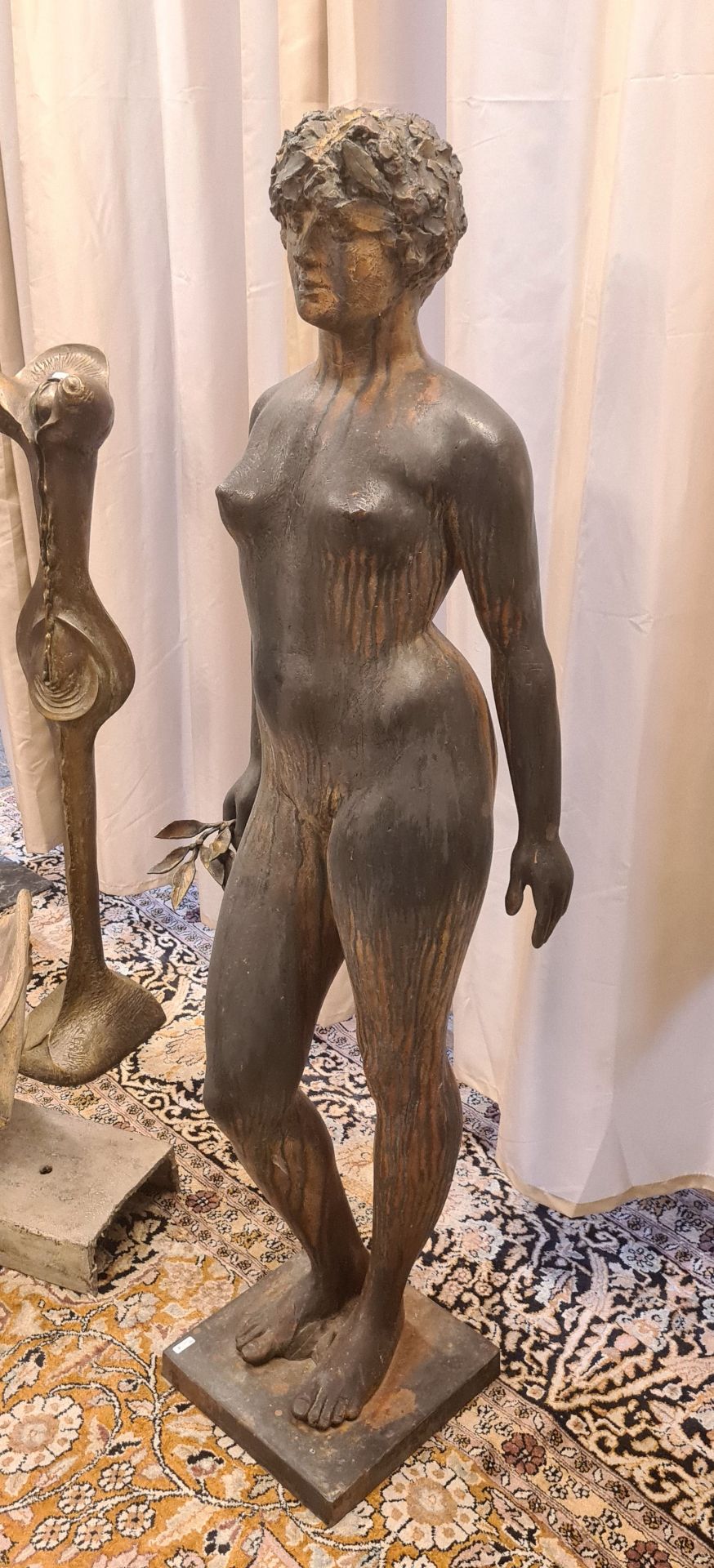 Karl-Heinz Krause, Large standing nude with laurel branch, signed bronze from 1991 - Image 4 of 9