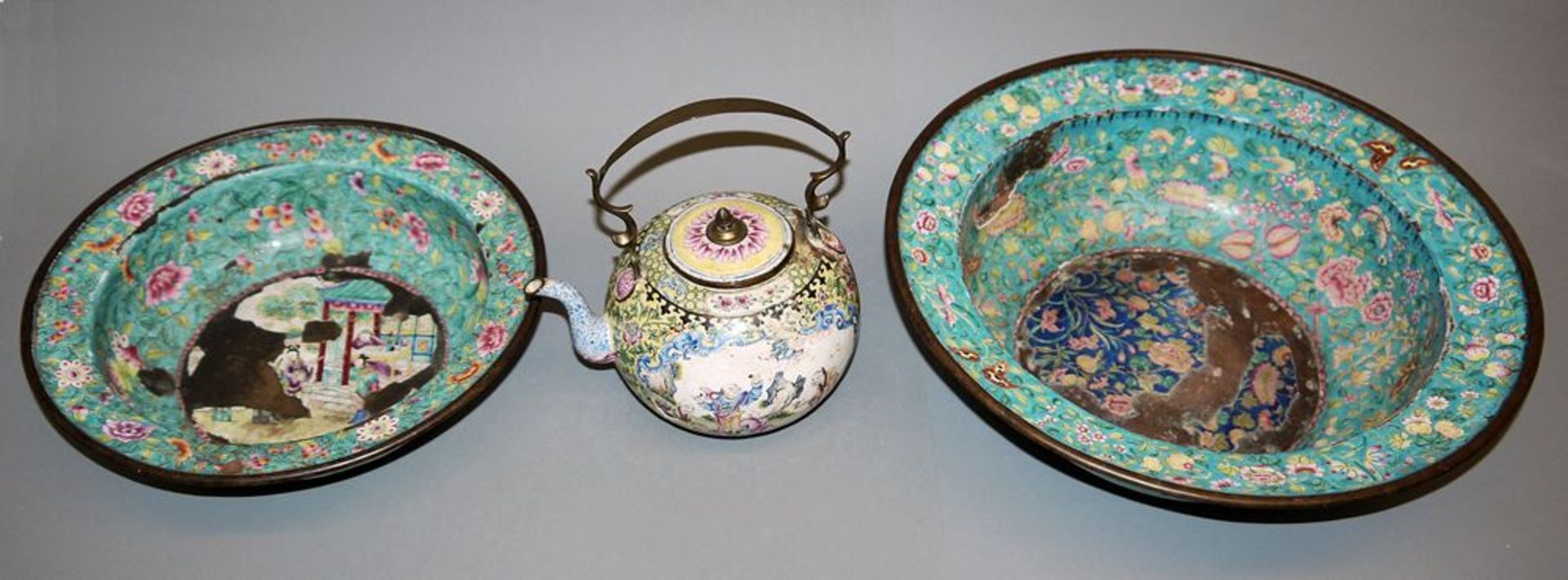 Teapot and two basins, Canton enamel with heavy traces of use, Qianlong period, China 18th century