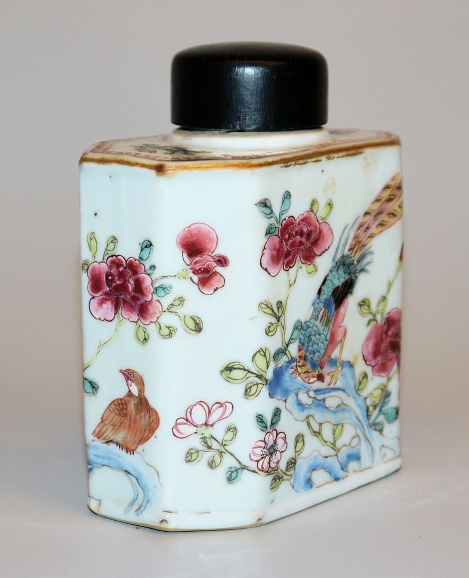 Tea Caddy mit Fasanenpärchen, Export-Porzellan der Qianlong-Zeit, China, Ende 18. Jh. - Bild 2 aus 2