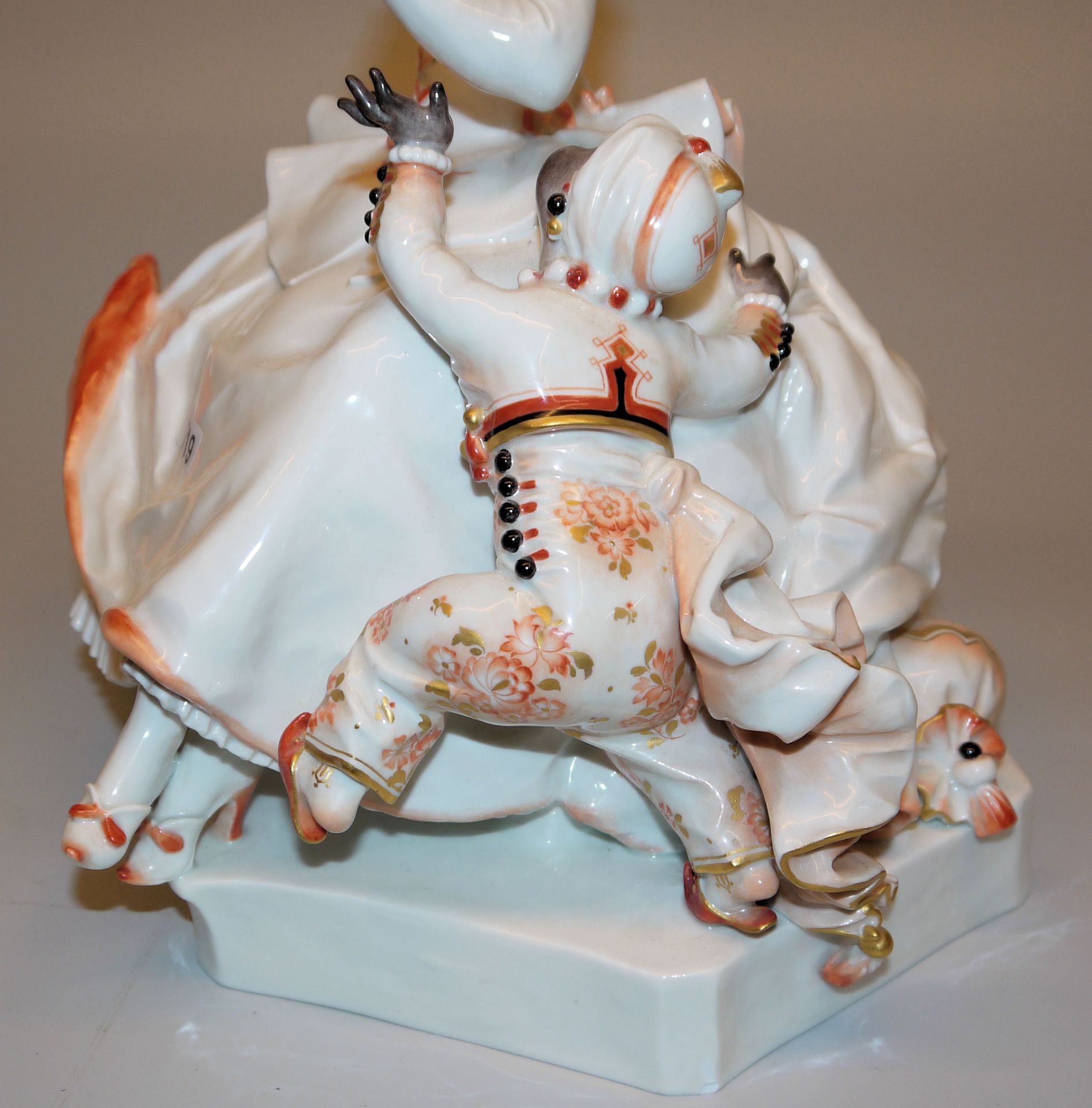 Porcelain group Lady with a Boy Moor, Paul Scheurich for Meißen - Image 3 of 11