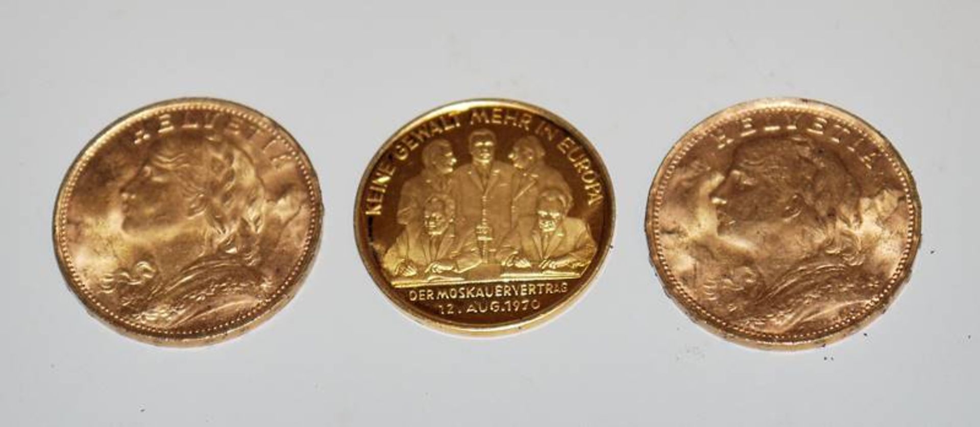 Zwei Goldmünzen "Gold Vreneli" 20 Franken Schweiz-Eidgenossenschaft 1935 B & Goldmedaille Der Moska