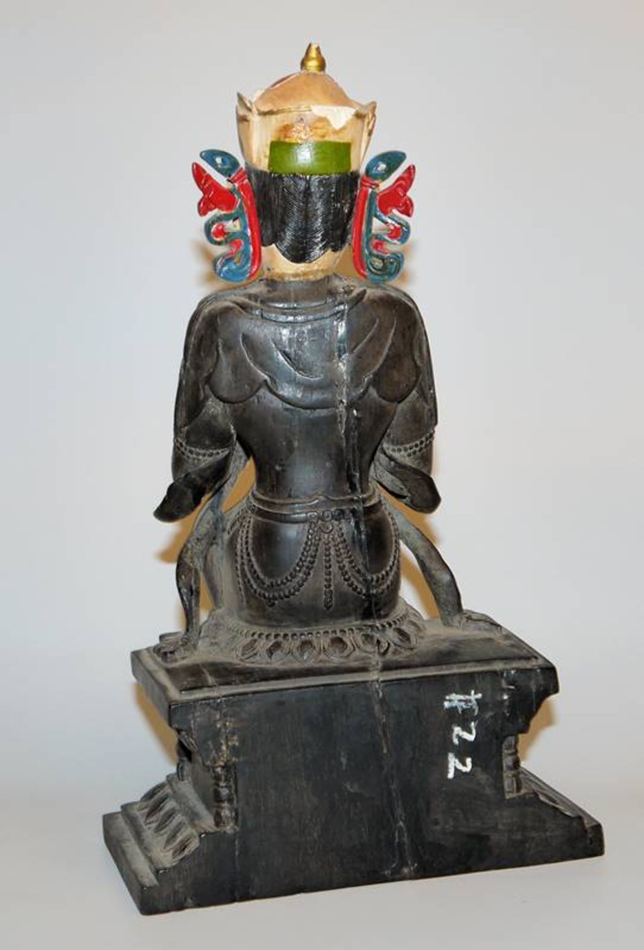 Wooden sculpture of the Buddha Maitreya as Padmasambhava, sino-tibetan 19th century. - Image 2 of 2