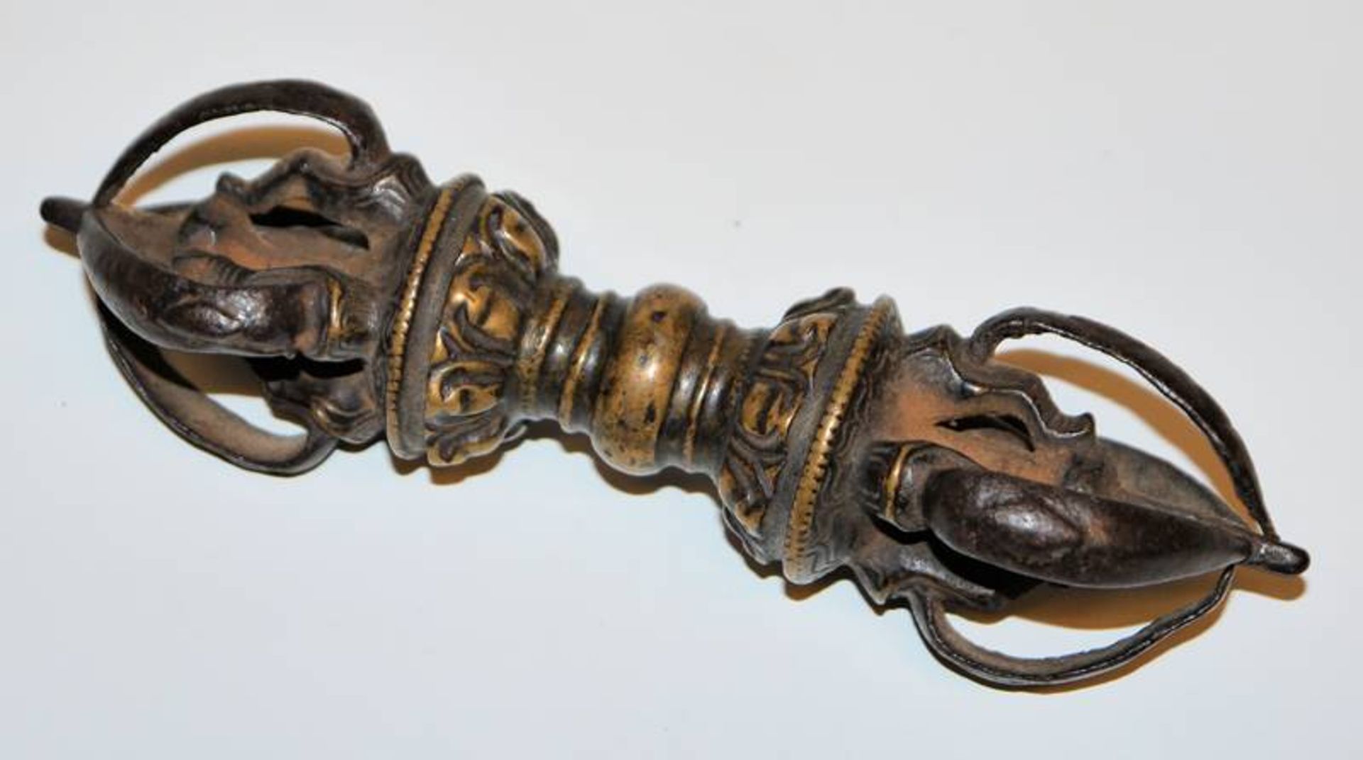 Tibetan vajra (Tib.: dorje) of bronze and iron, 18th century or earlier