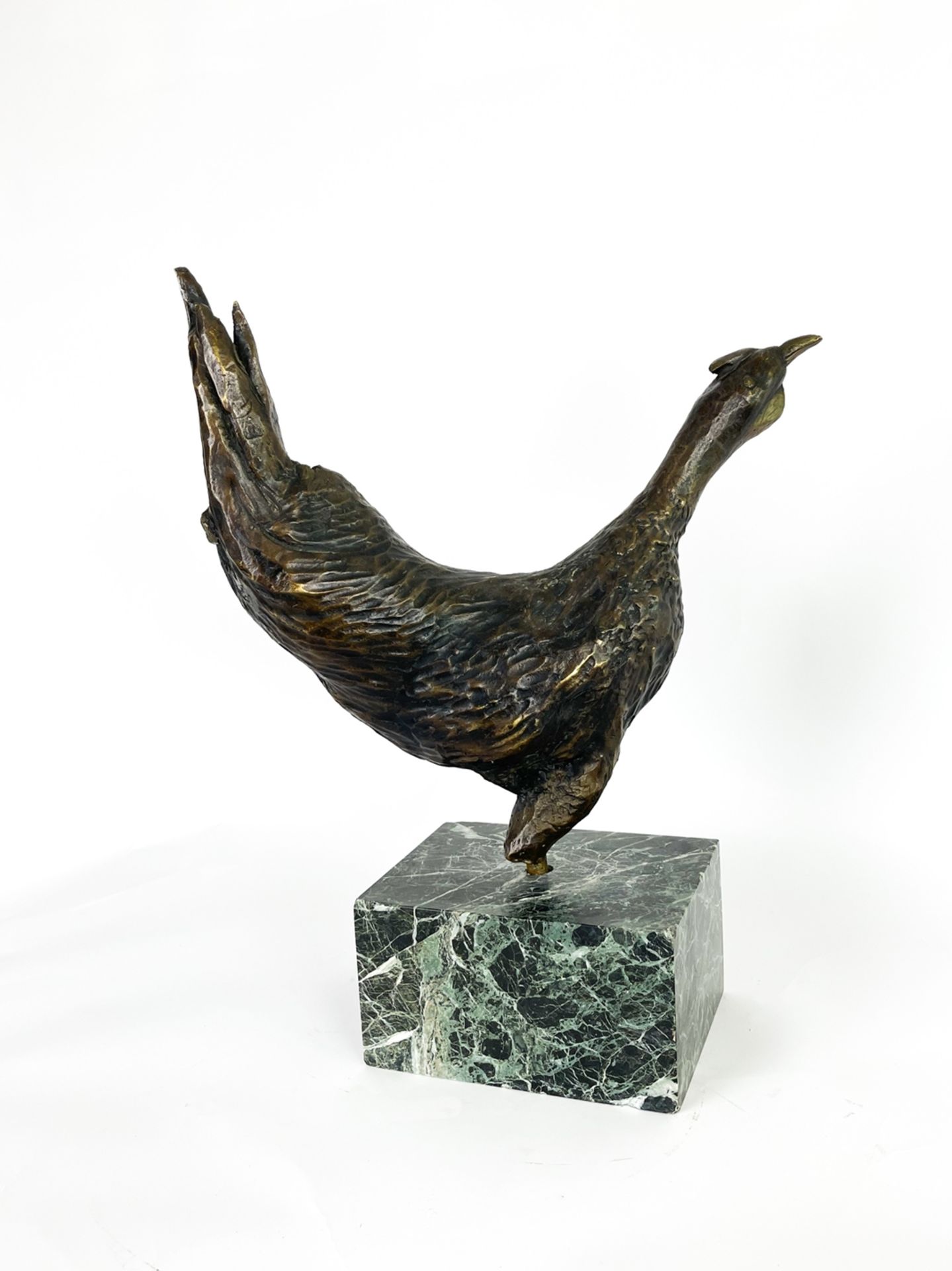 Moderne Bronzeskulptur auf Marmor "Vogel/Hahn"  - Bild 5 aus 12