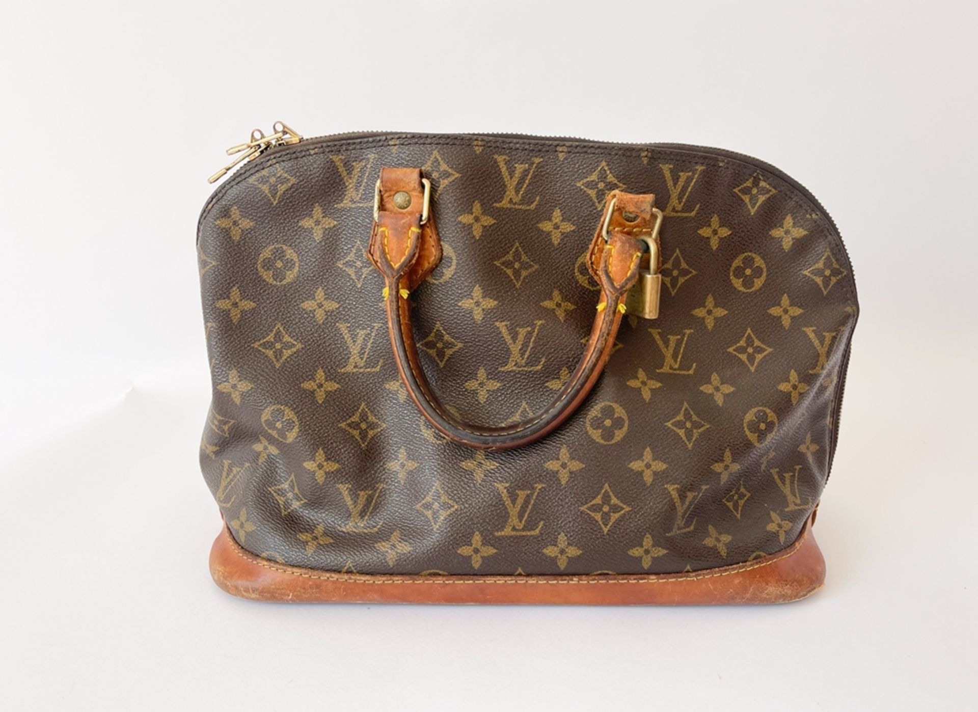 Louis Vuitton Alma Monogram Canvas Handtasche