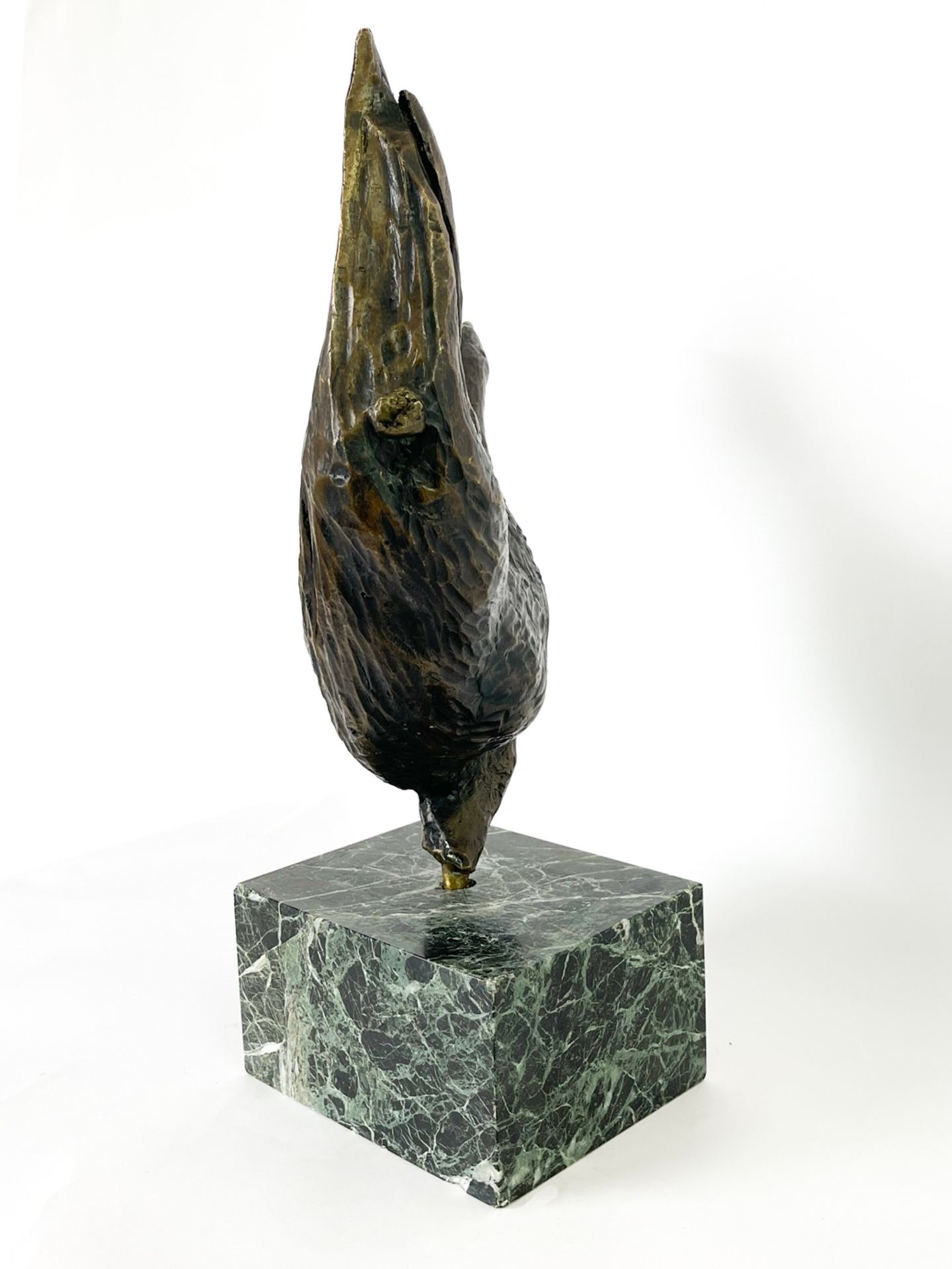 Moderne Bronzeskulptur auf Marmor "Vogel/Hahn"  - Bild 11 aus 12