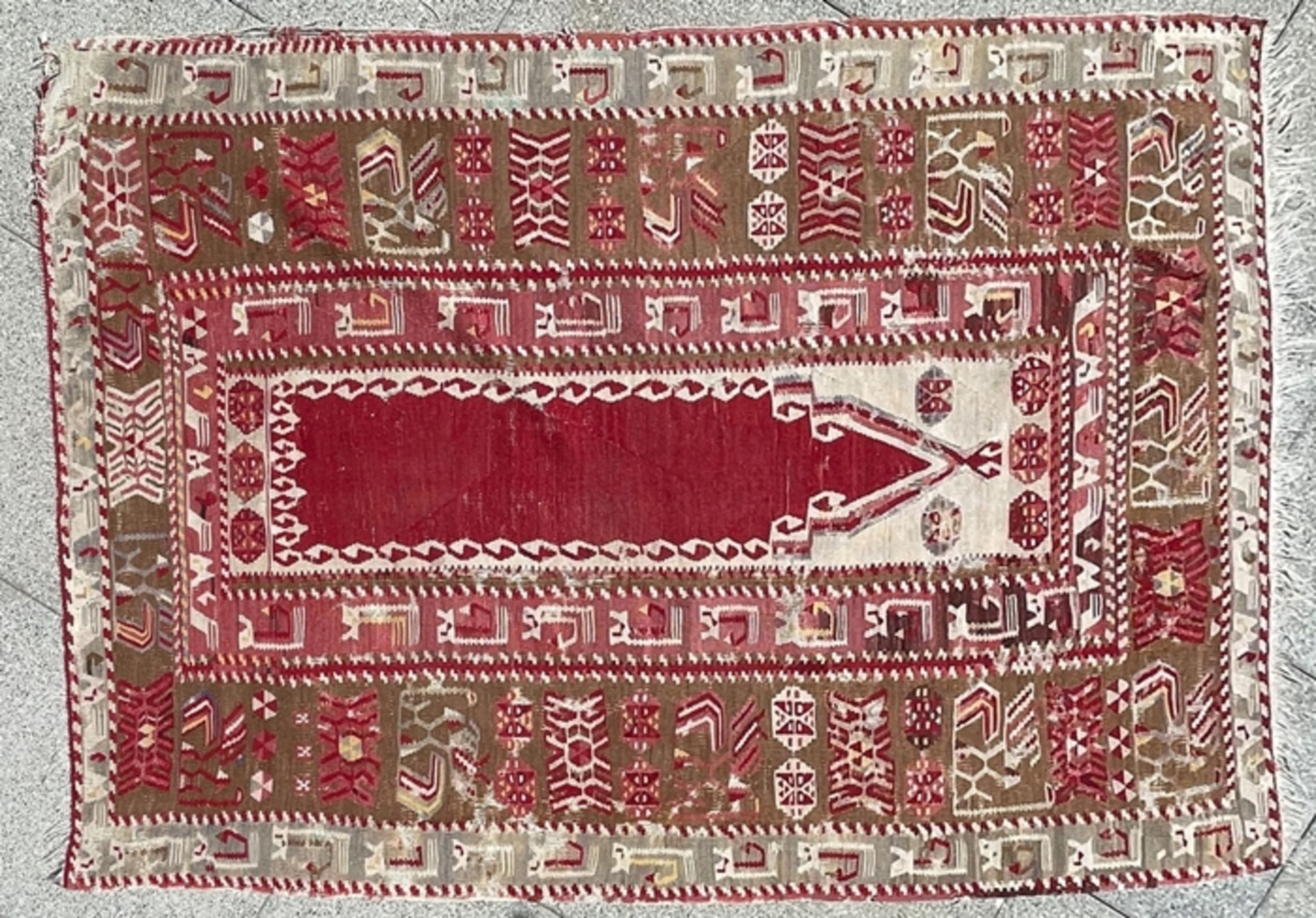 Alter Perser Teppich rotgrundig