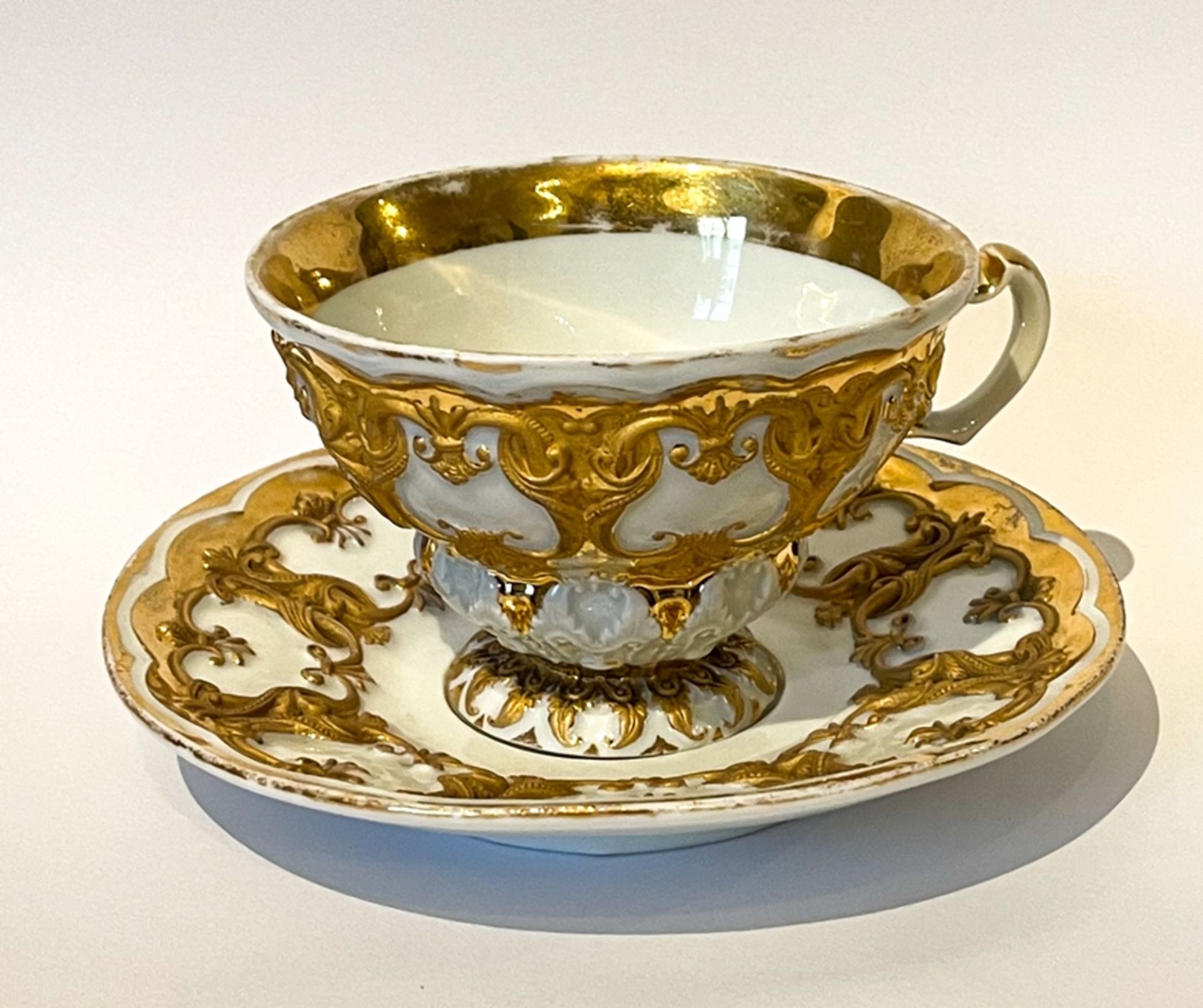 Alte Meissen Prunktasse