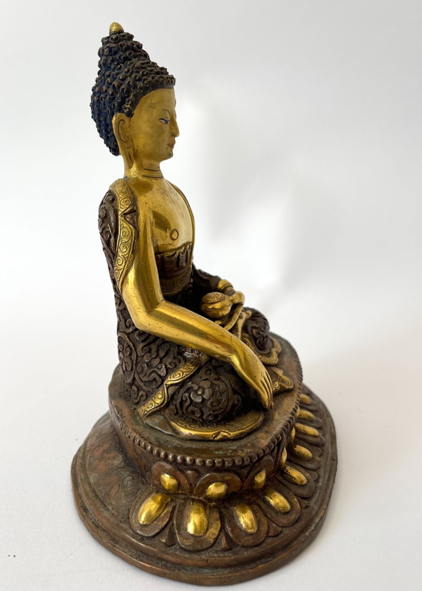 Bronze Buddha - Image 8 of 9