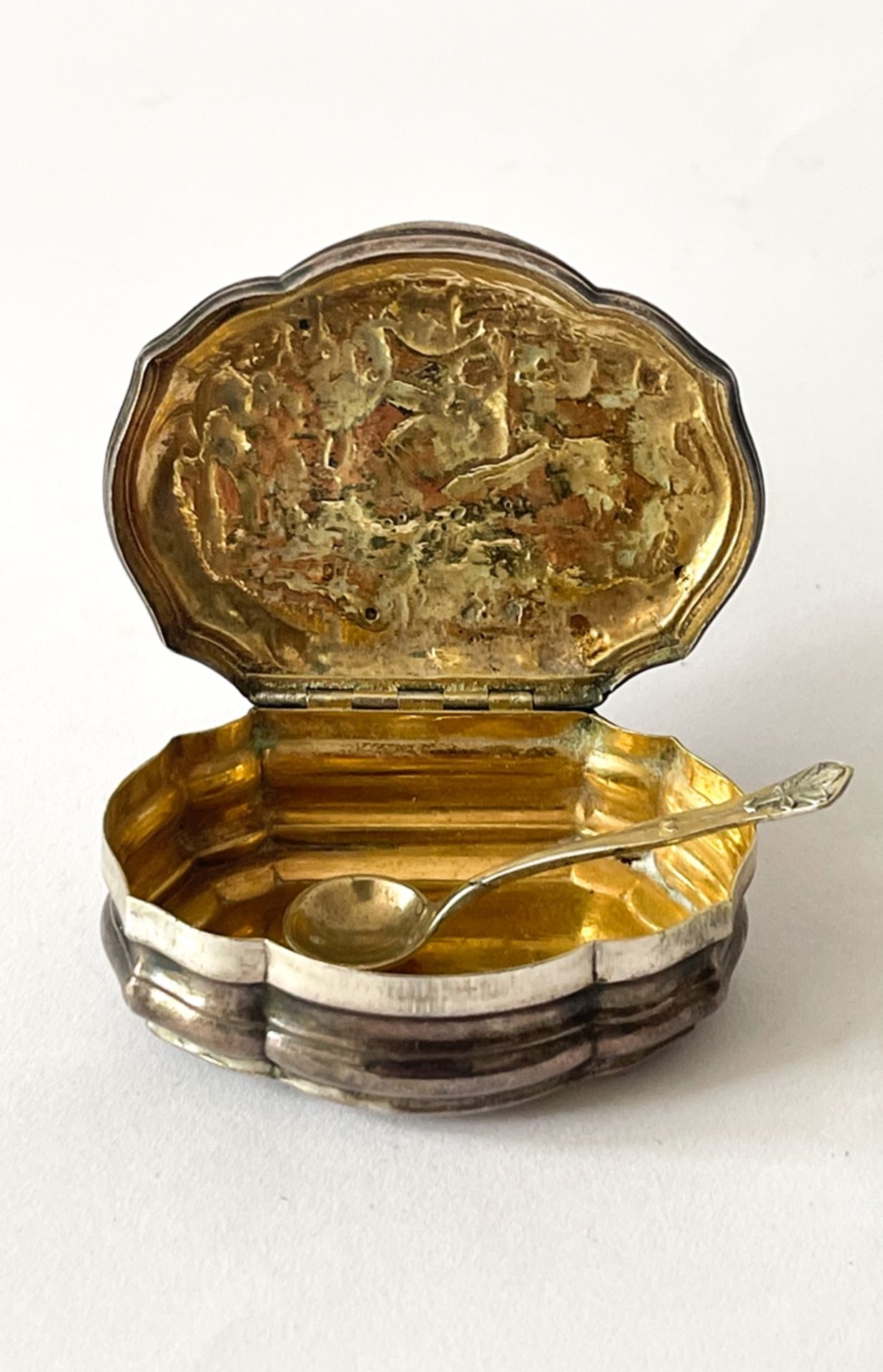 Barocke Silberdose mit kleinem Löffel - Image 4 of 10