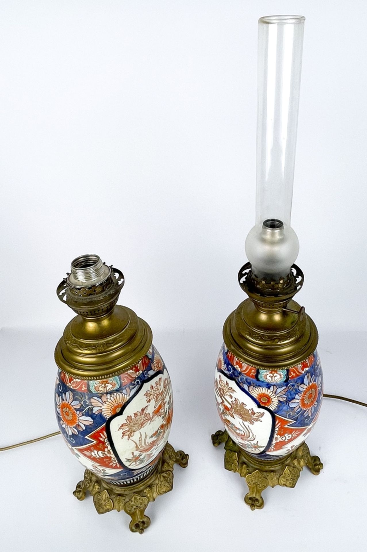 Paar Chinoiserie Lampen mit Bronzemontierung - Bild 13 aus 18