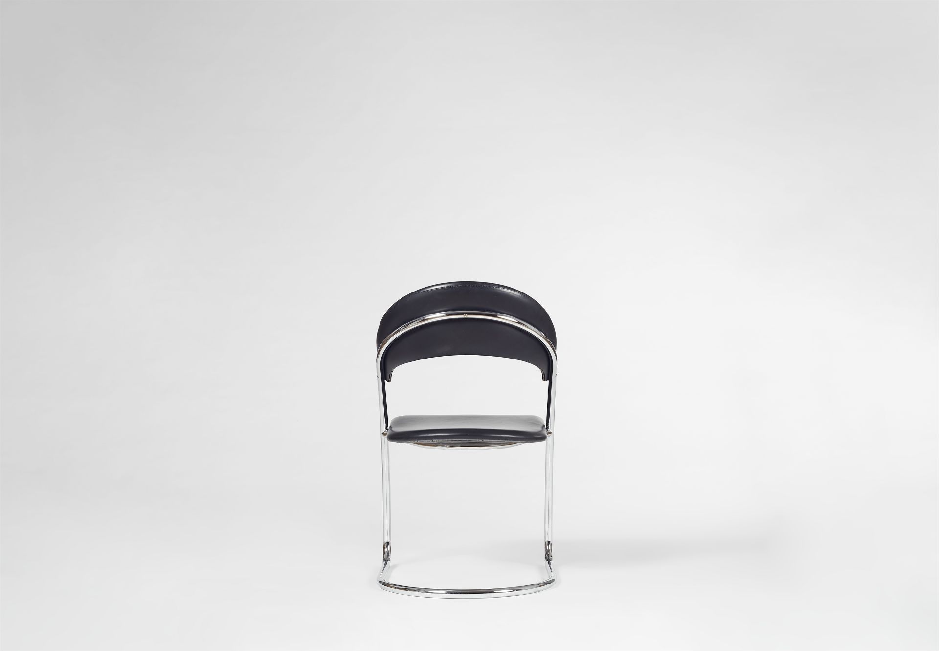 A tubular steel chair, model no. S36P - Image 3 of 5