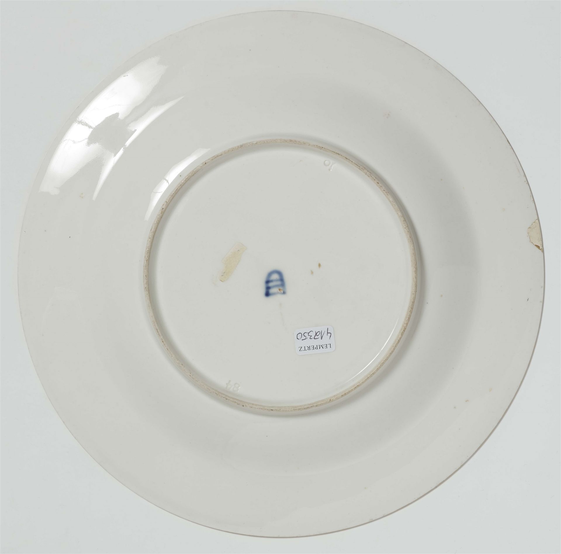 A Royal Vienna porcelain plate with a Neoclassical bust - Image 2 of 2