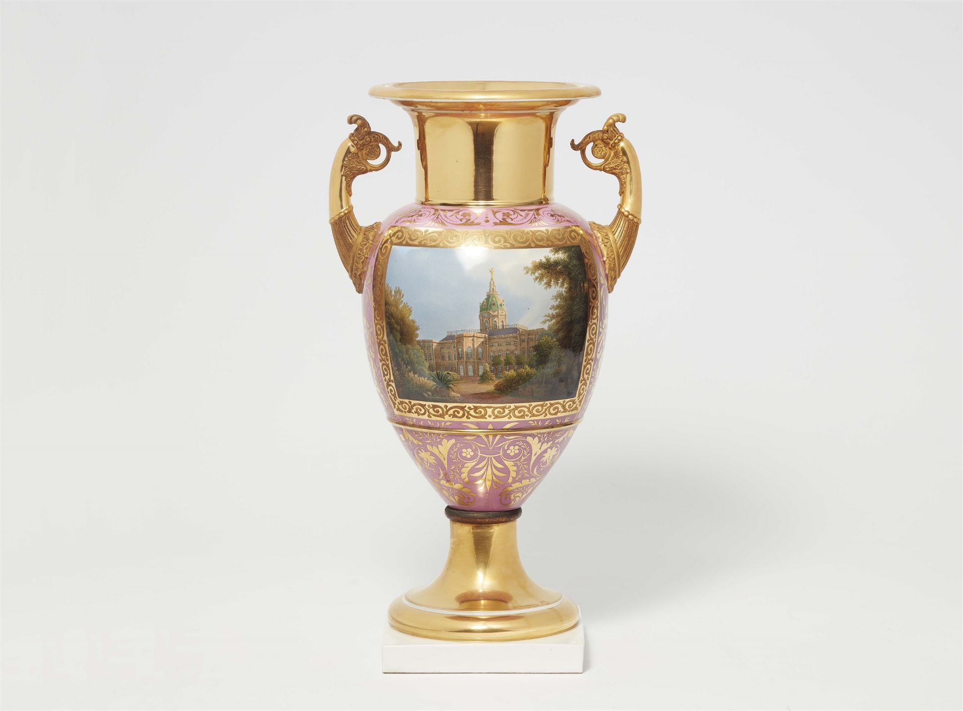 Vase mit Ansichten der Schlösser Sanssouci und Charlottenburg - Bild 2 aus 2