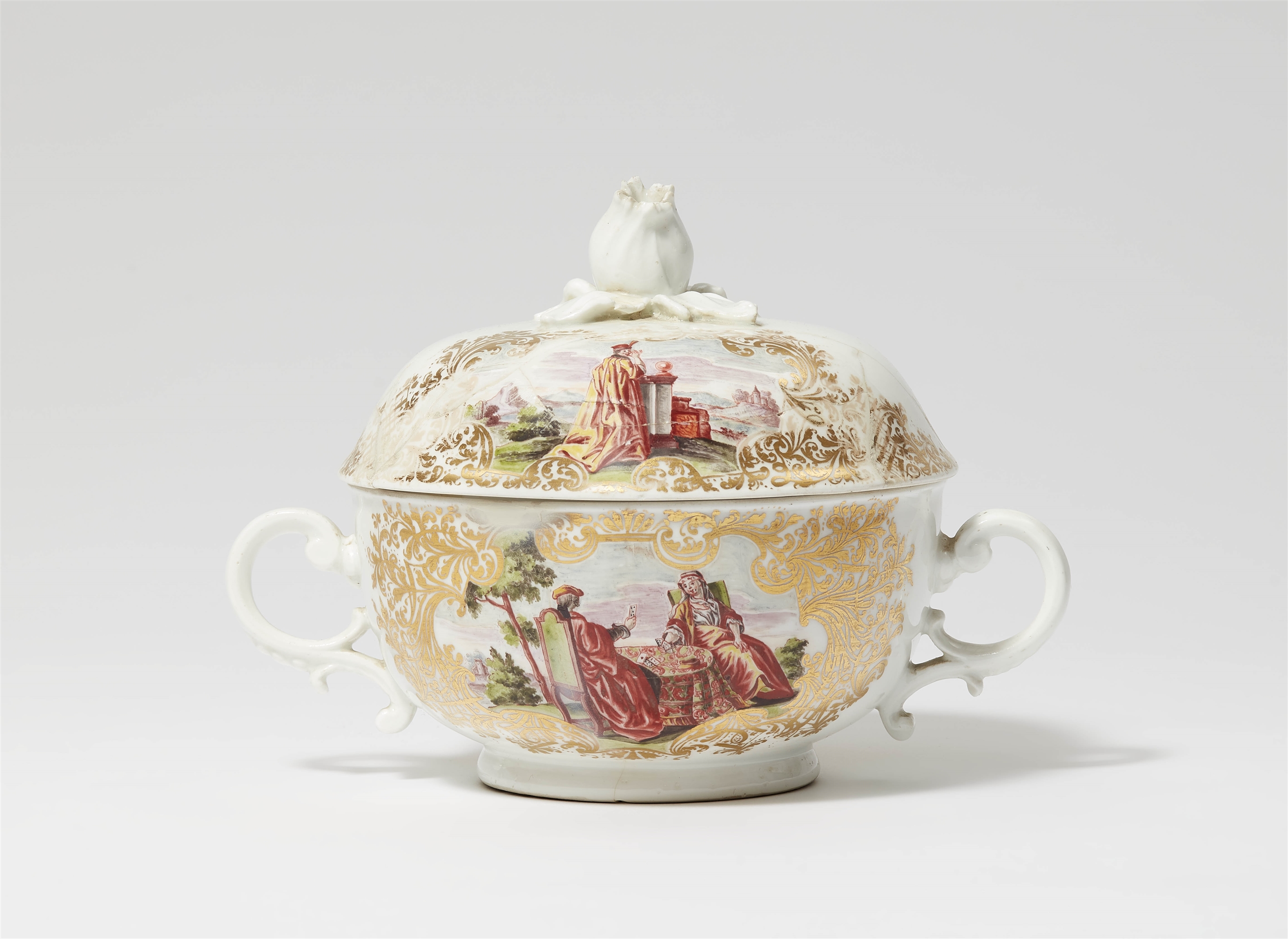 A Meissen porcelain tureen with "hausmaler" decor