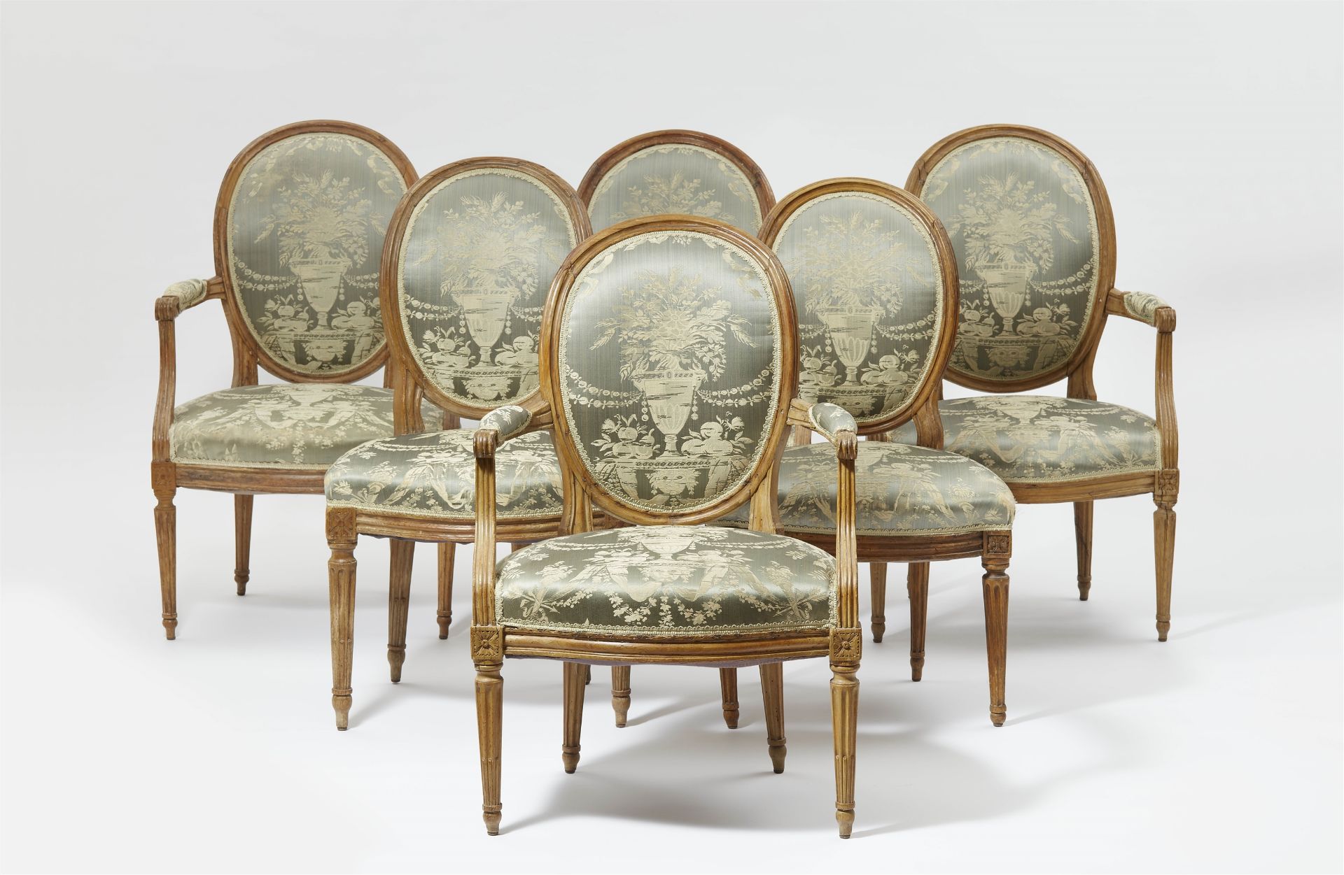 Four Louis XVI fauteuils and two chaises