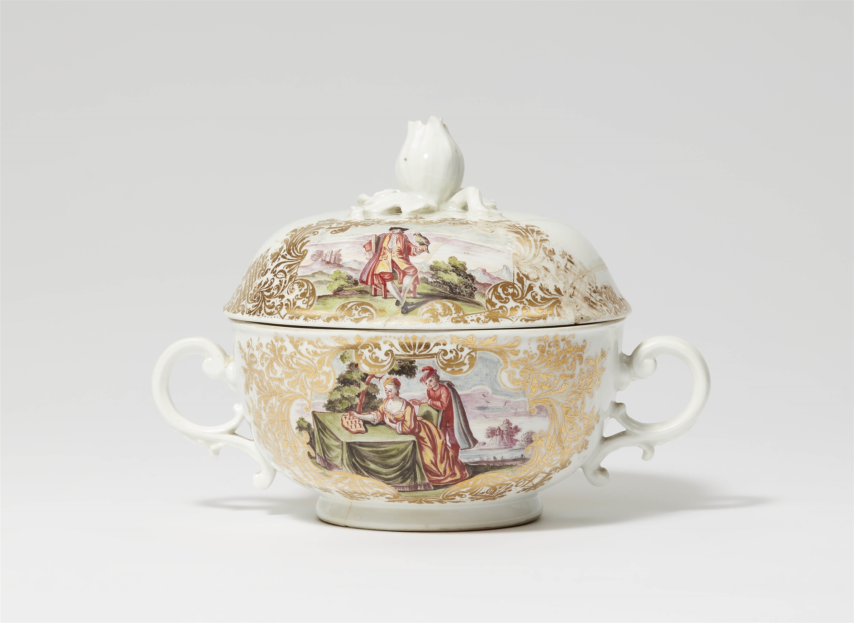 A Meissen porcelain tureen with "hausmaler" decor - Image 2 of 2