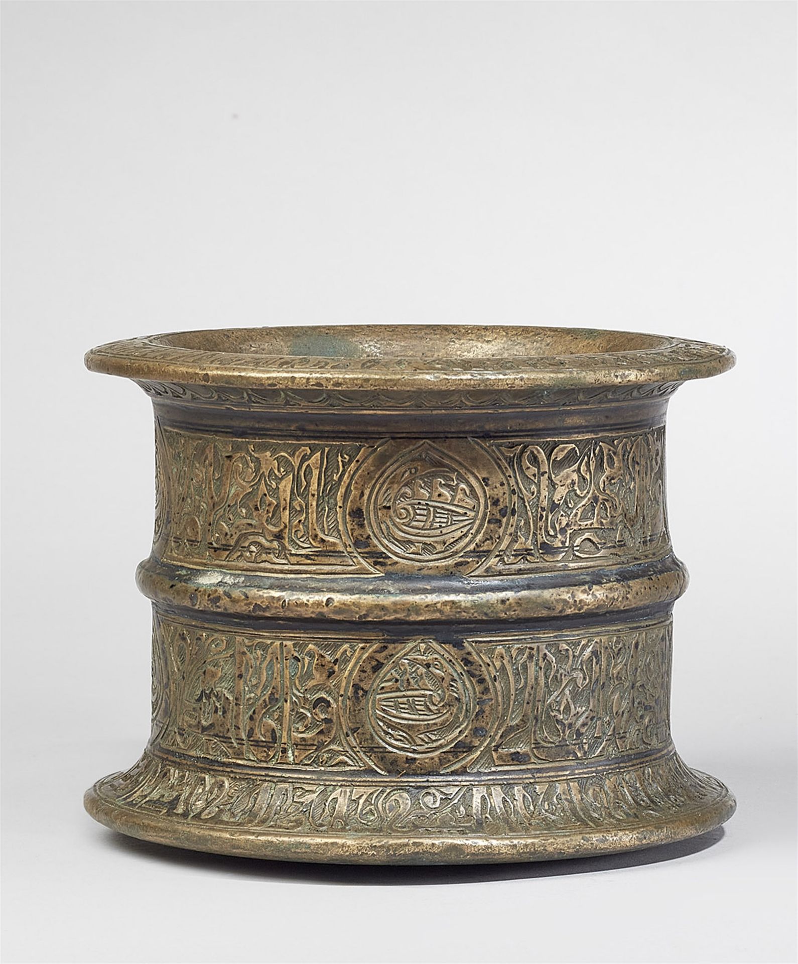 An Islamic mortar - Image 2 of 4