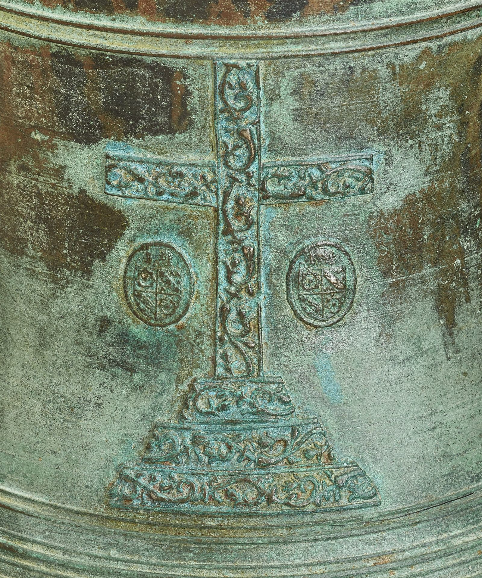 A rare bronze mission bell from 1609 - Image 4 of 5