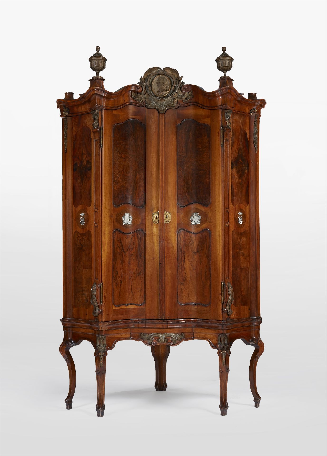 A corner cabinet made for the Counts of Seyssel d’Aix