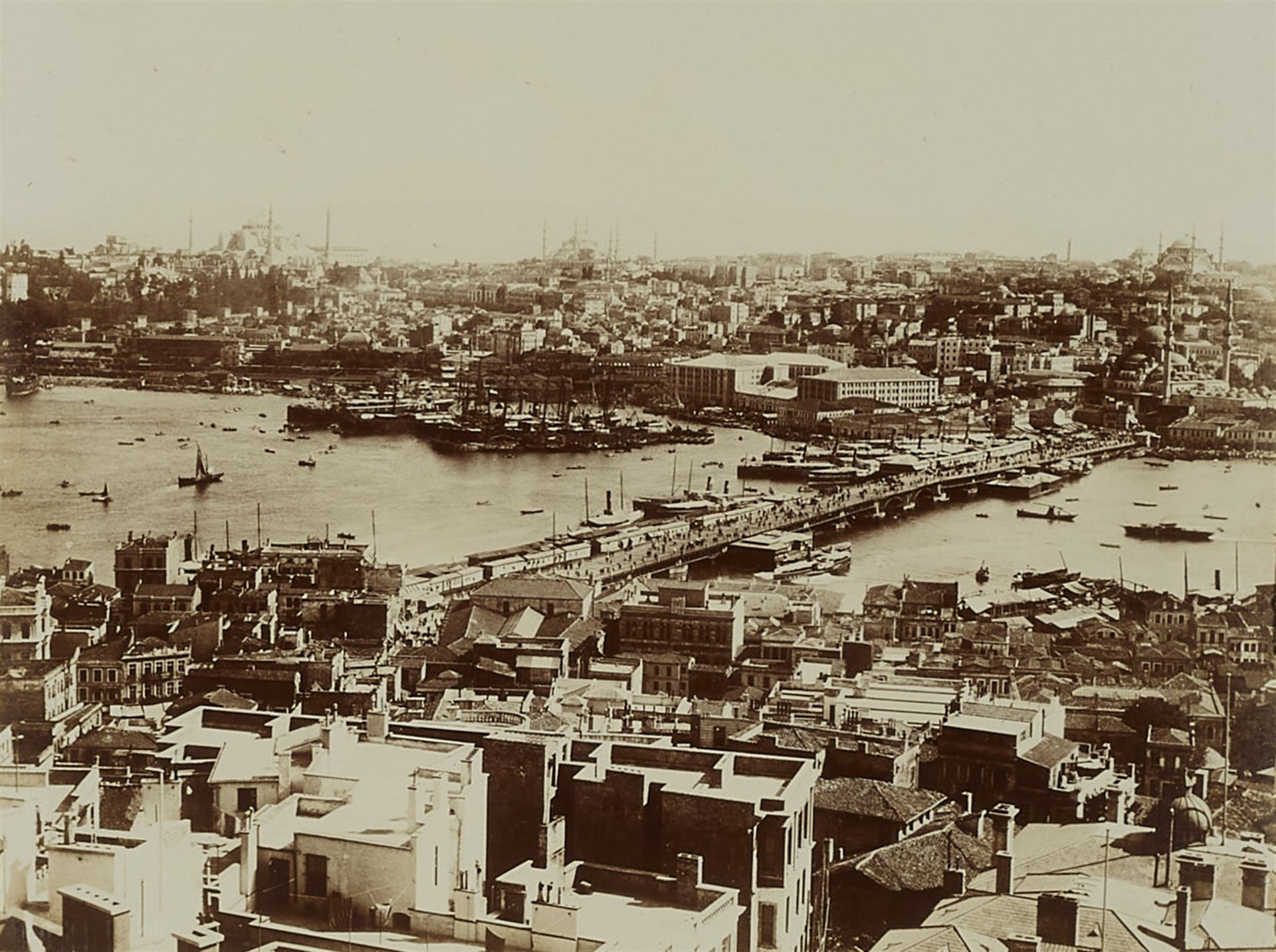 Jean Pascal Sébah, Panorama von Konstantinopel aufgenommen vom Galata-Turm - Bild 5 aus 9