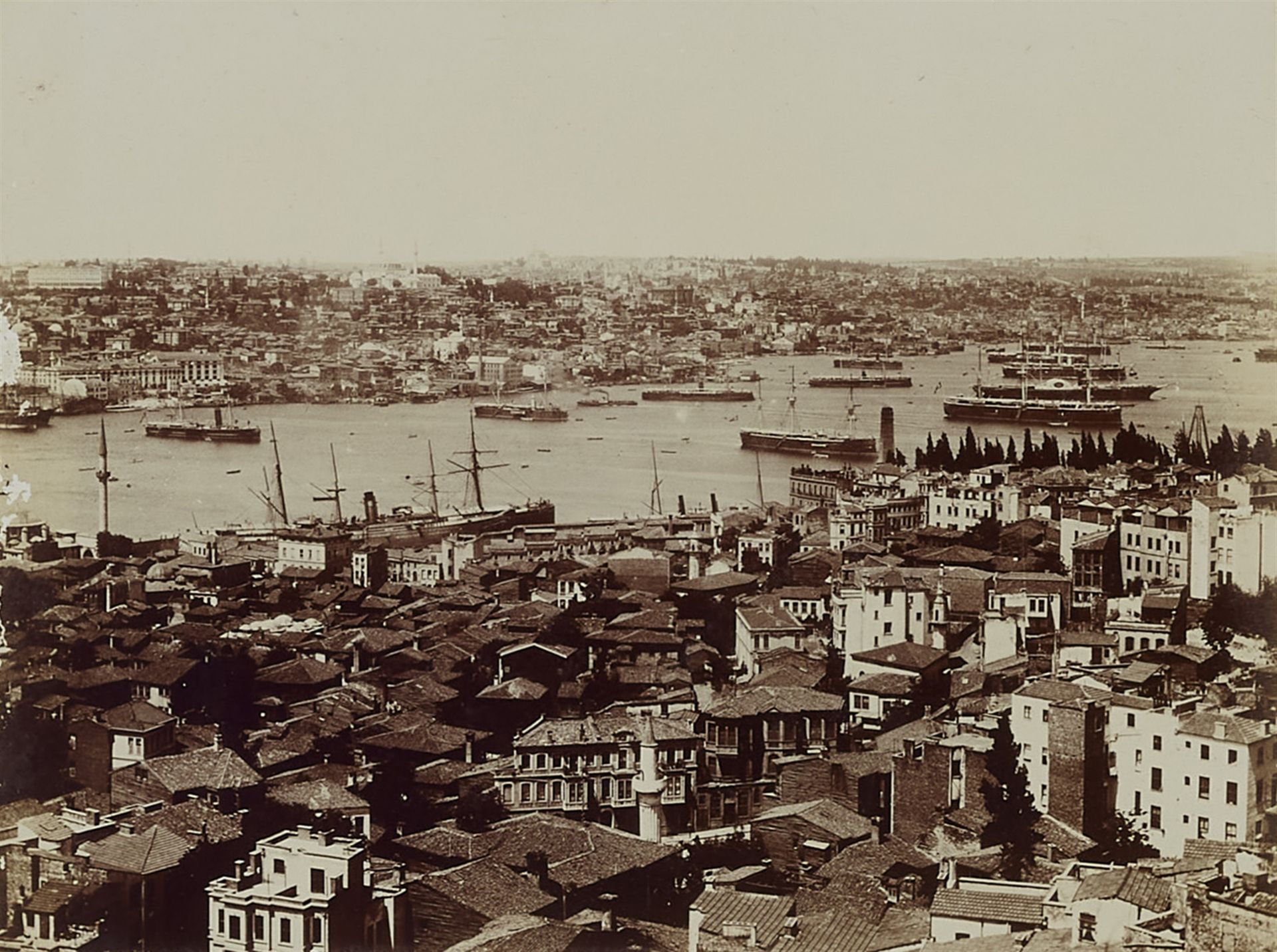 Jean Pascal Sébah, Panorama von Konstantinopel aufgenommen vom Galata-Turm - Bild 8 aus 9