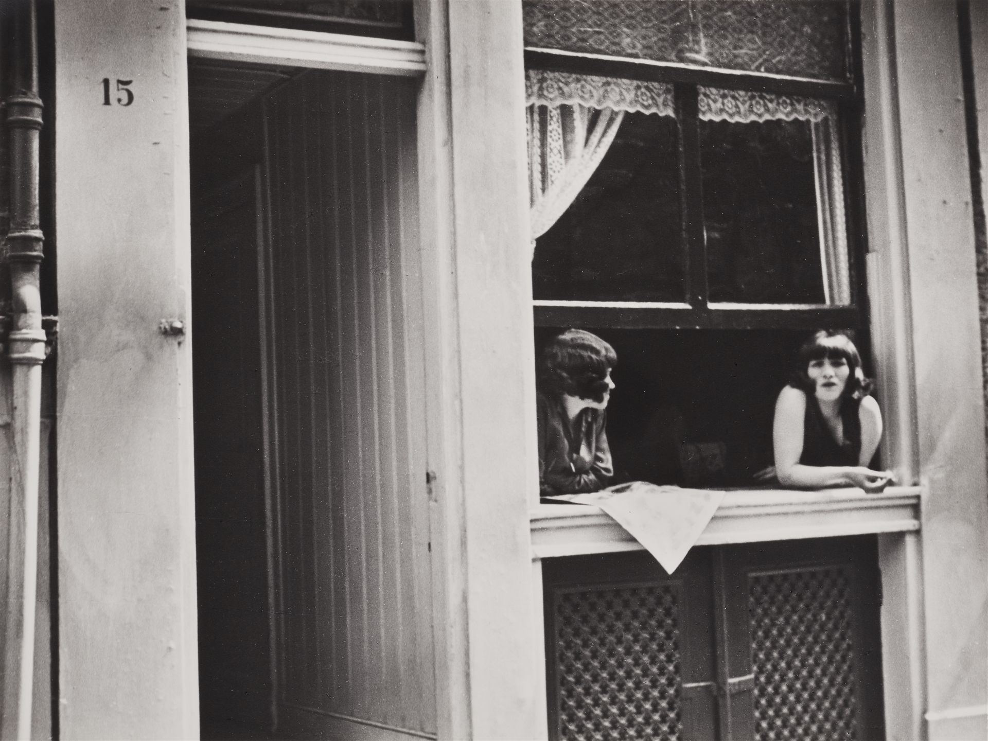 Ilse Bing, Ohne Titel (Prostituierte, Amsterdam)