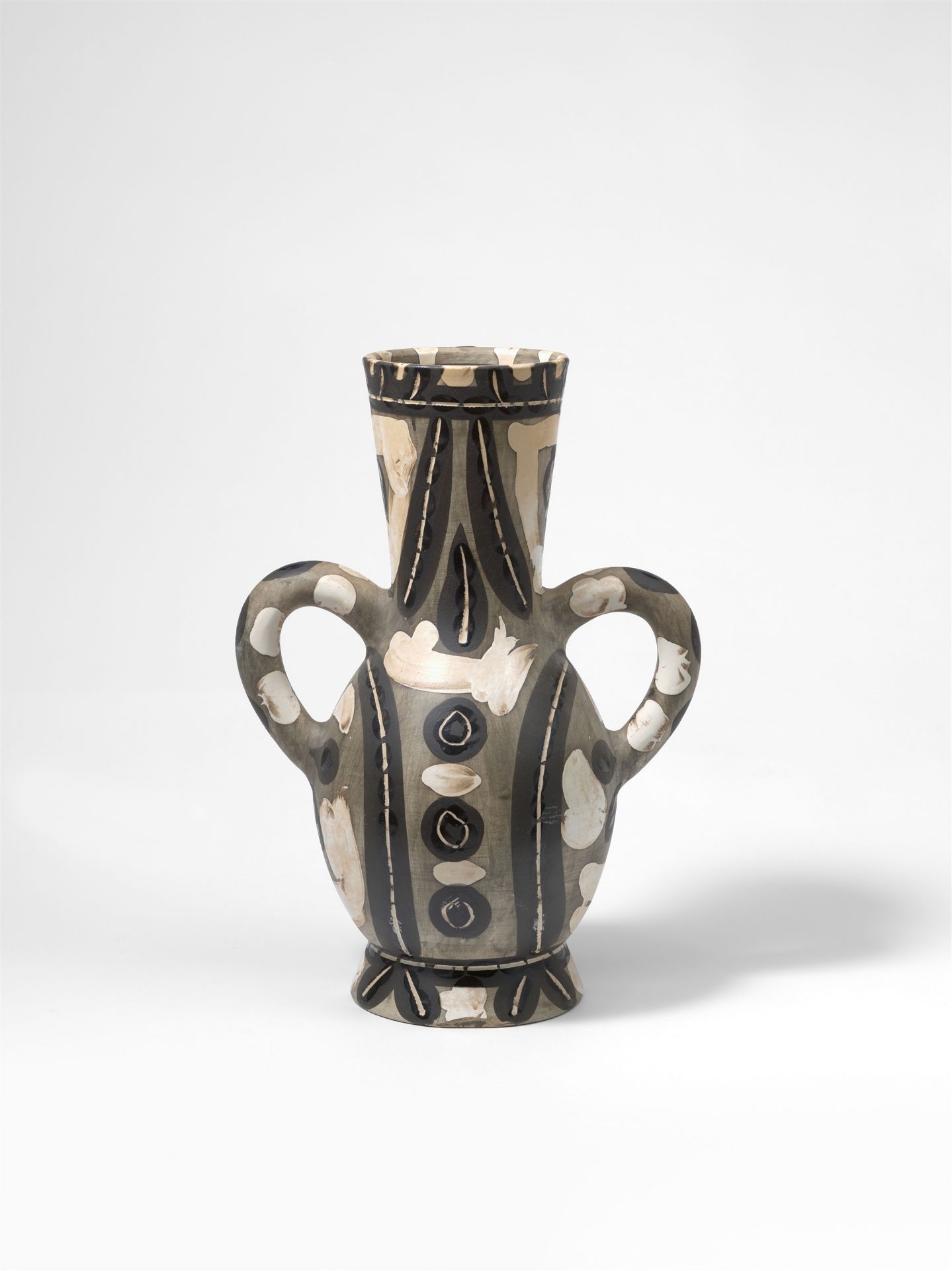 Pablo Picasso, Vase deux anses hautes - Image 2 of 2