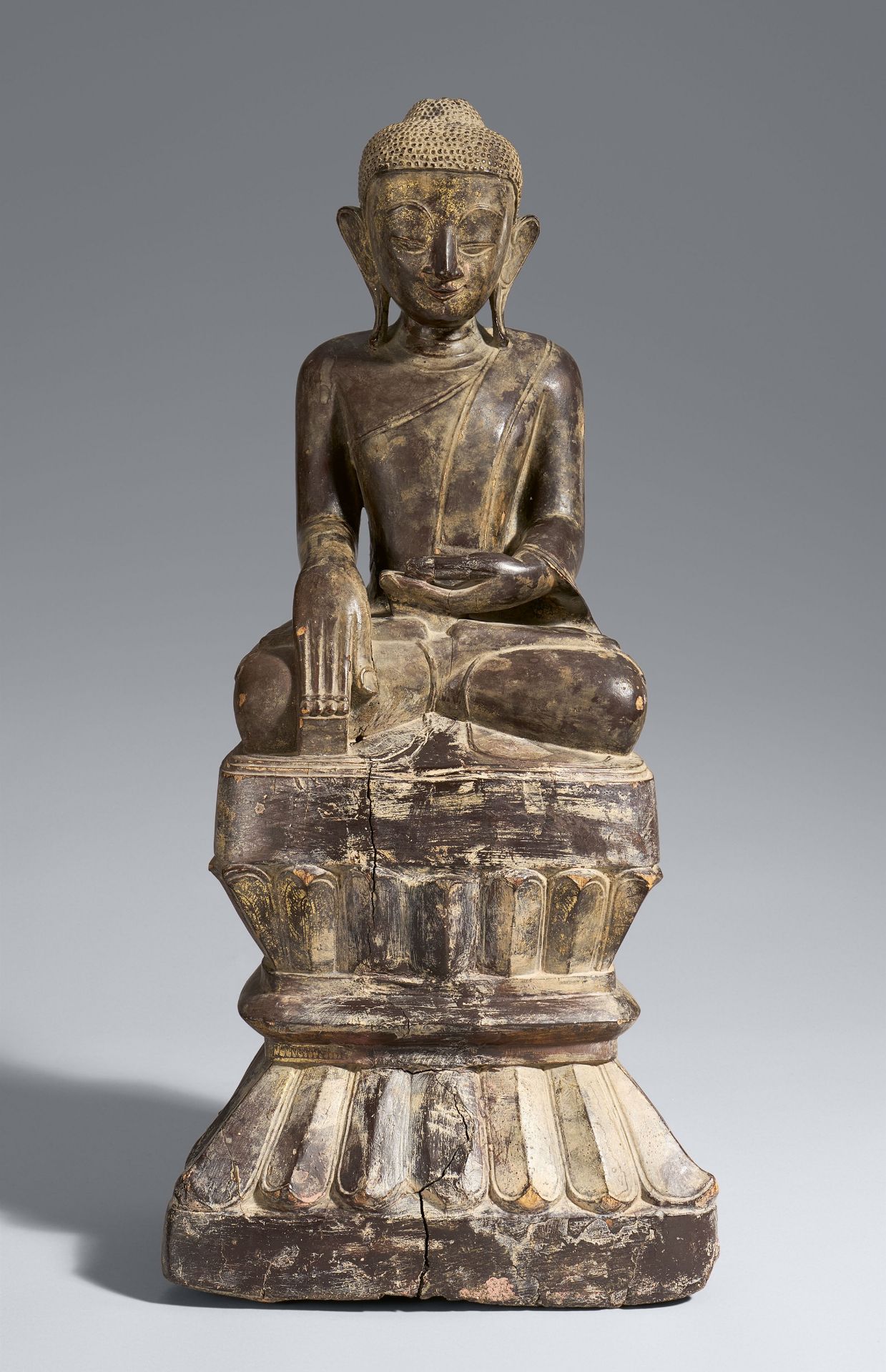 Buddha Shakyamuni. Holz. Birma, Shan-Staaten. 19. Jh.