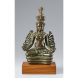 Figur des Prajnaparamita. Bronze. Thailand, vermutlicher Fundort Provinz Nakhom Ratchasima, Amphoe K