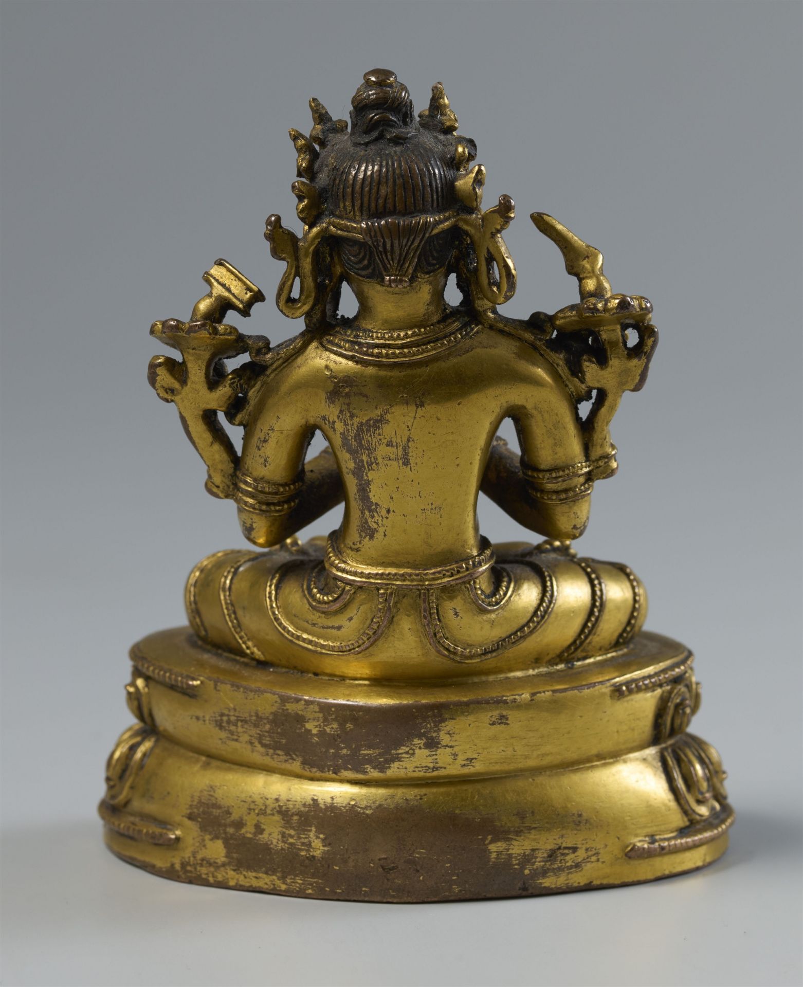 A gilt bronze figure of Dharmacakramanjusri. Tibet. In the style of the 16th century - Image 2 of 2