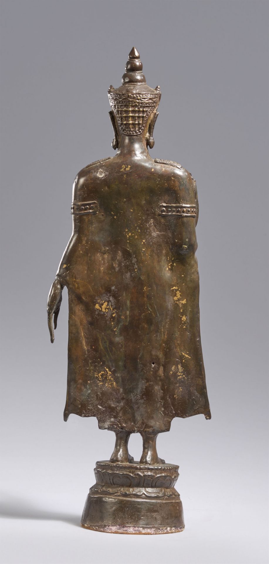 An Ayutthaya-style bronze figure of a crowned and bejewelled Buddha. Thailand. 17th century or later - Image 2 of 2