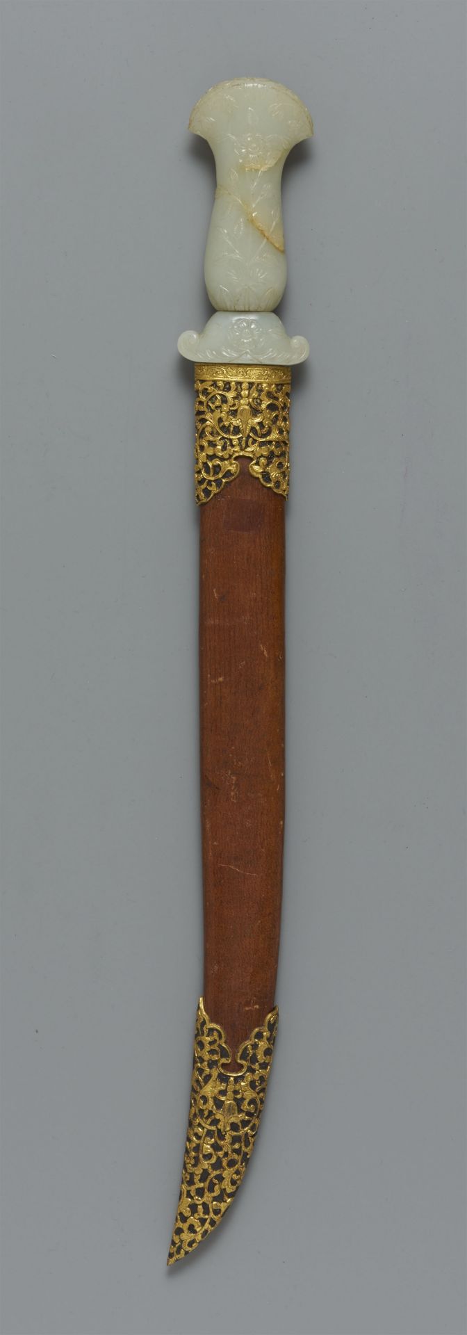 A North Indian khanjar with scabbard. 19th century or earlier - Image 2 of 2