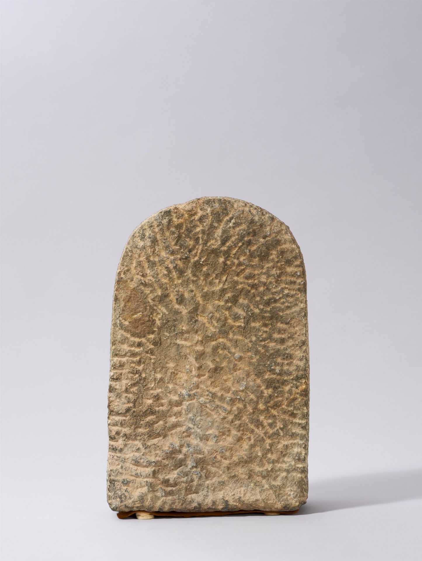 A Pala stone stele of Buddha Shakyamuni. Northeastern India, Bihar. 9th/11th century - Image 2 of 4