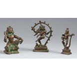 Drei kleine Gottheiten. Bronze. Südindien. 17./19. Jh.