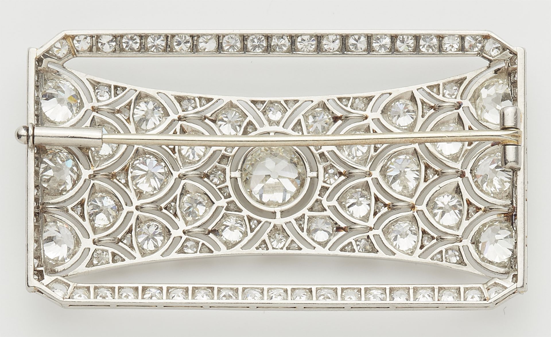 A Belle Epoque platinum diamond brooch with 18k gold pin. - Image 2 of 4