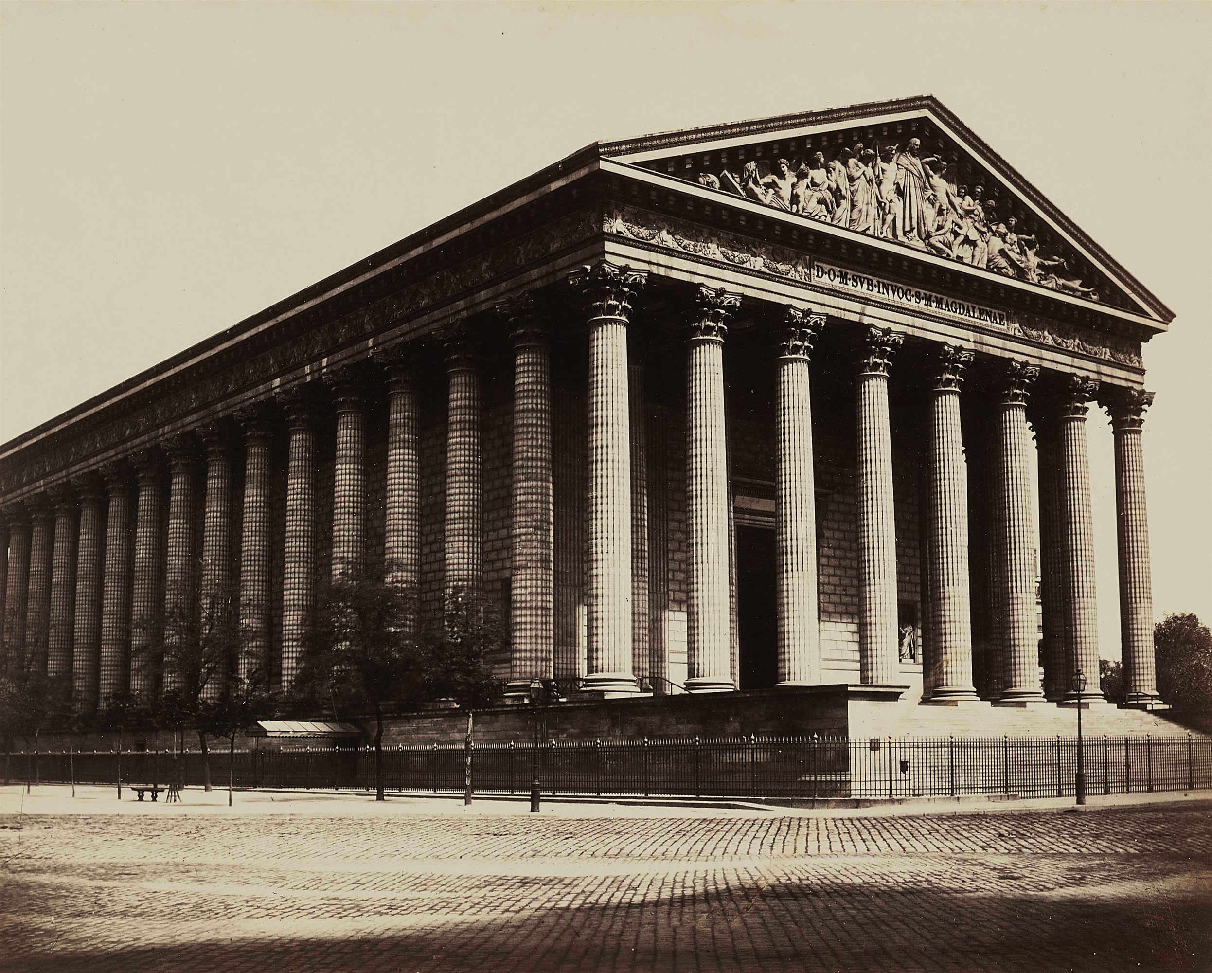 Édouard-Denis Baldus, Arc du Triomphe du Carrousel. La Madeleine (from: Vues de Paris) - Image 2 of 2