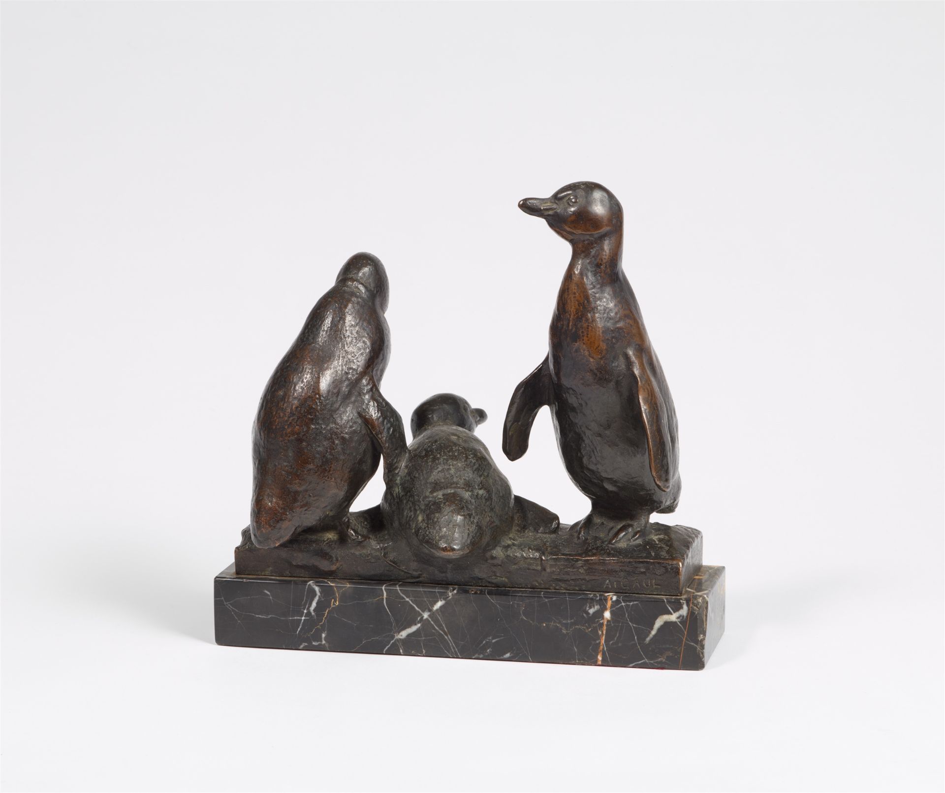 August Gaul, Drei Pinguine - Image 2 of 2