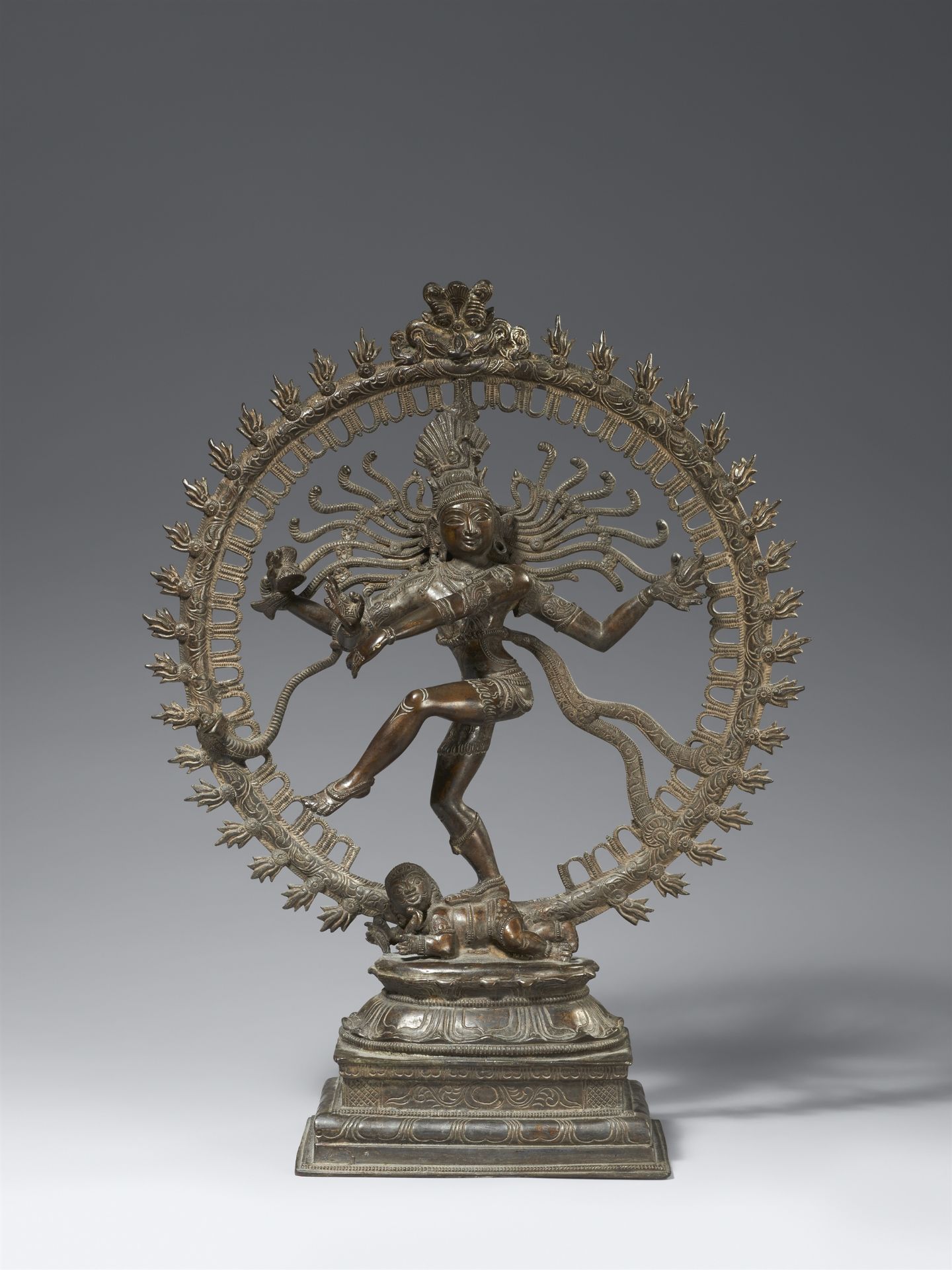 Shiva nataraja. Bronze. Indien. 19. Jh.